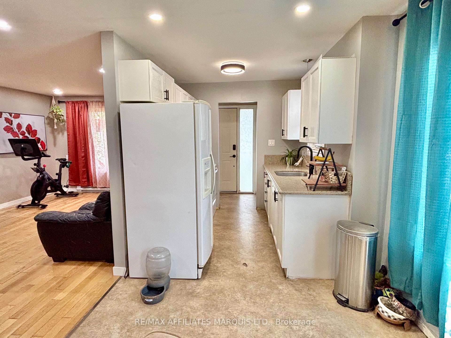 Photo 8 of 786 Dundee Avenue, Cornwall — HOMEH