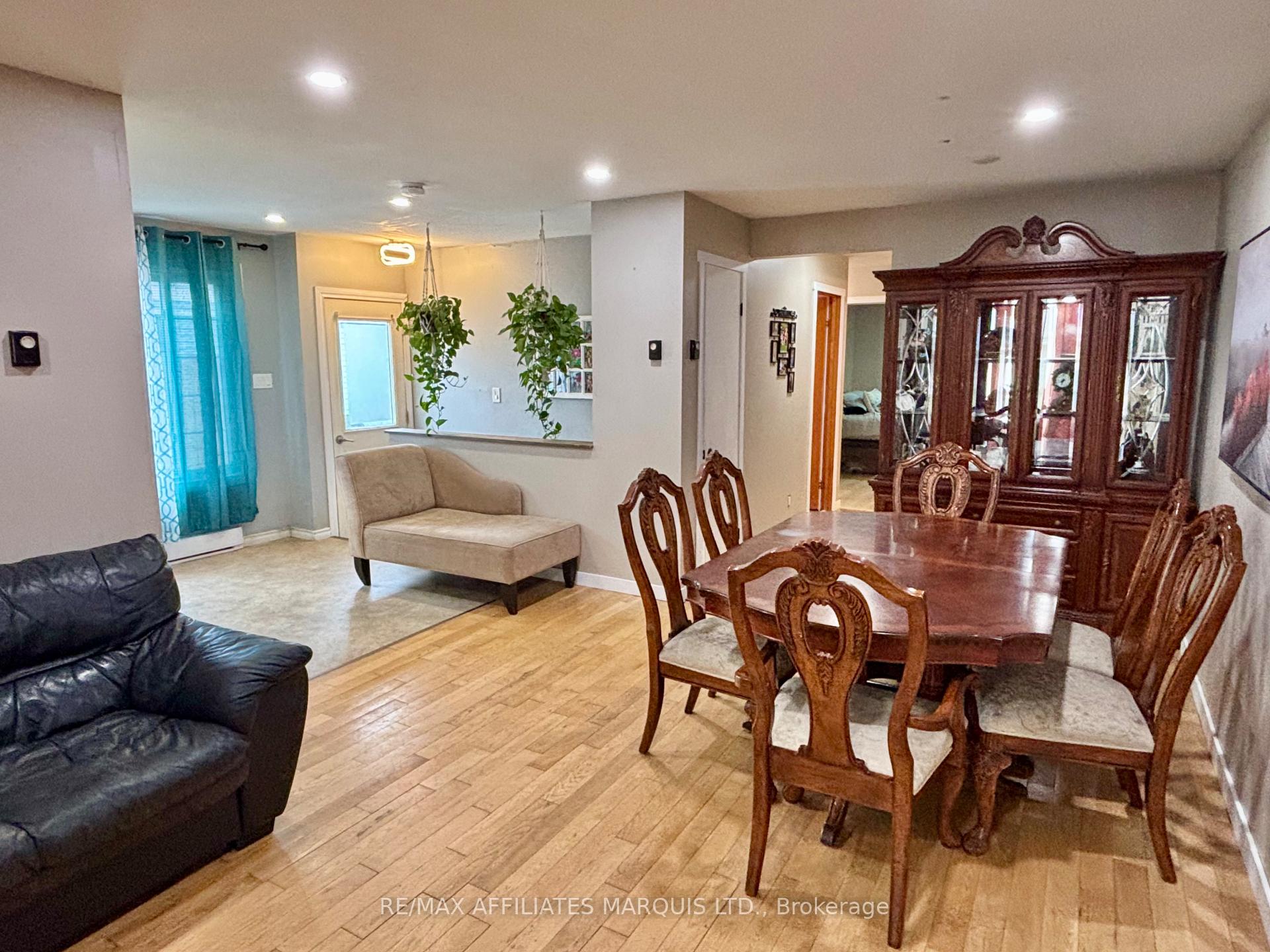 Photo 10 of 786 Dundee Avenue, Cornwall — HOMEH
