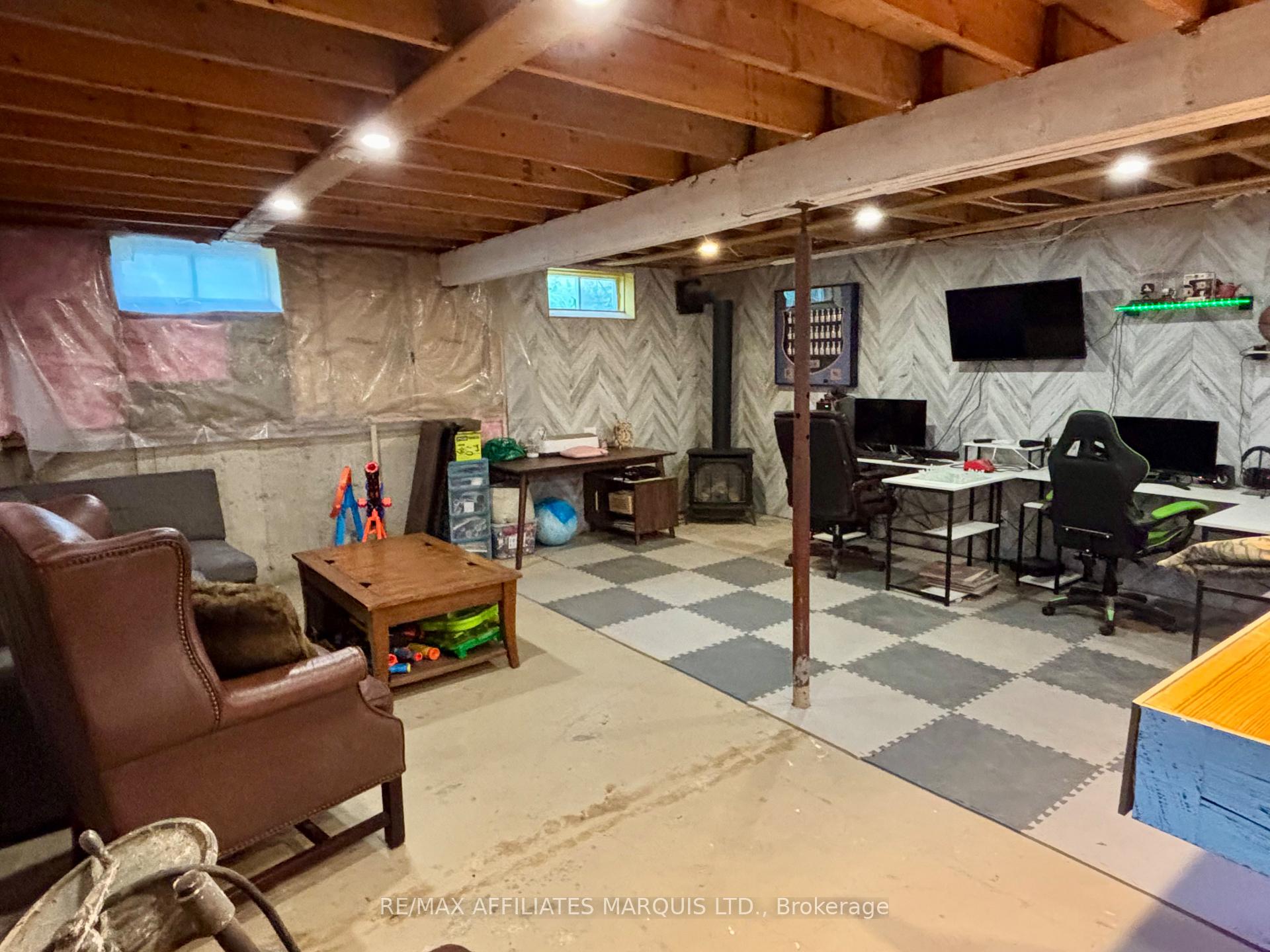 Photo 23 of 786 Dundee Avenue, Cornwall — HOMEH