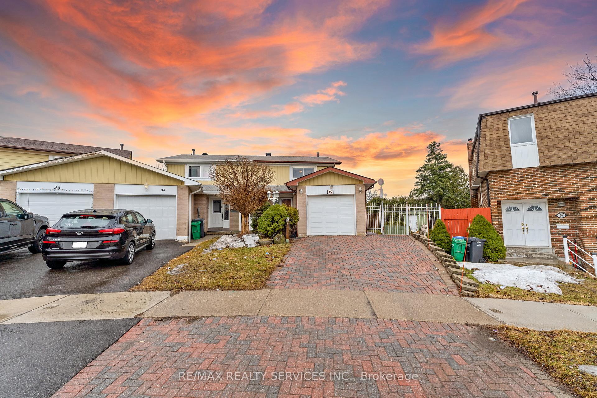 Photo 9 of 32 Skegby Road, Brampton, Brampton North — HOMEH