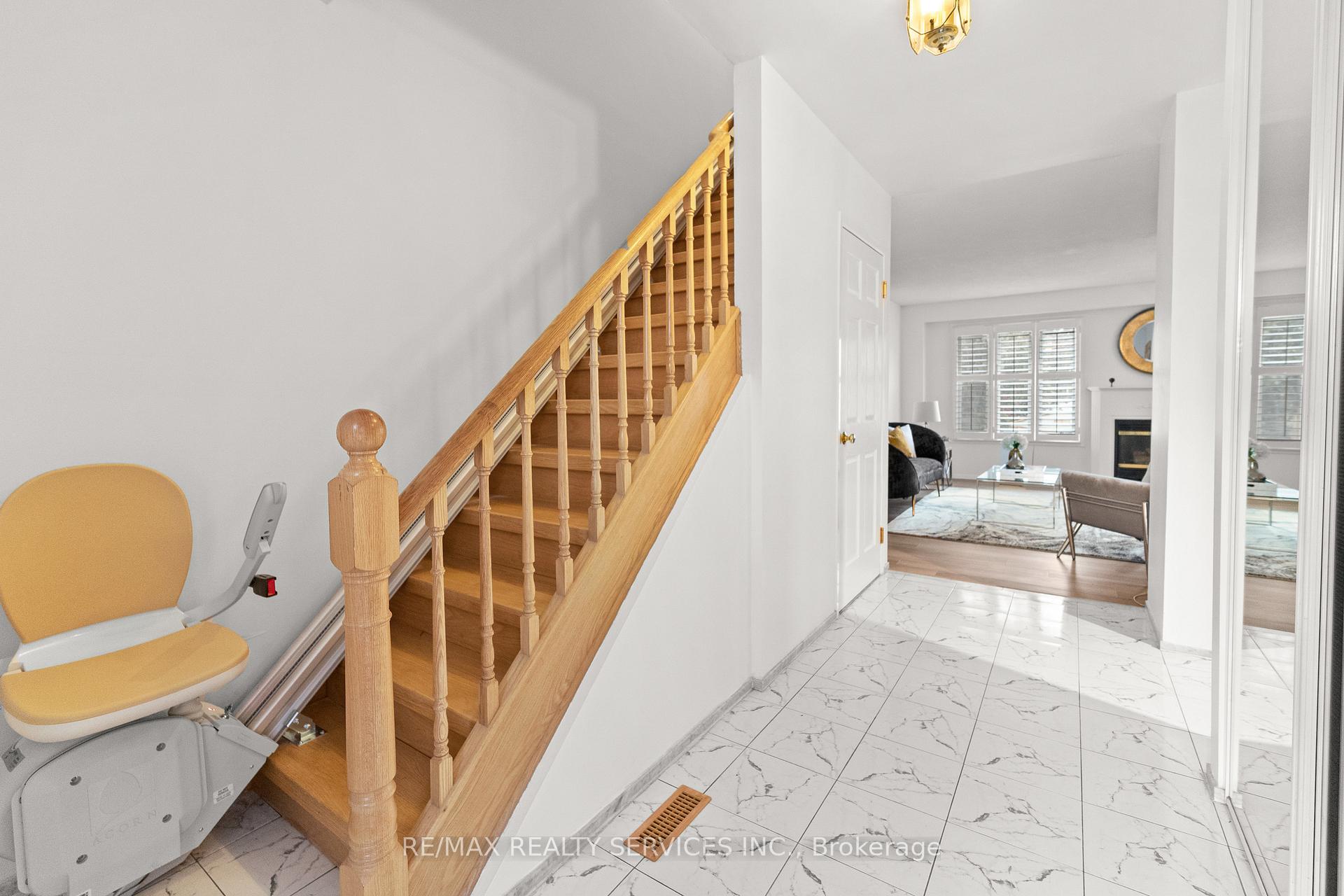 Photo 8 of 32 Skegby Road, Brampton, Brampton North — HOMEH