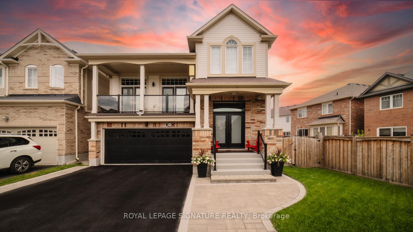 Photo 2 of 1861 Parkhurst Crescent, Pickering, Duffin Heights — HOMEH