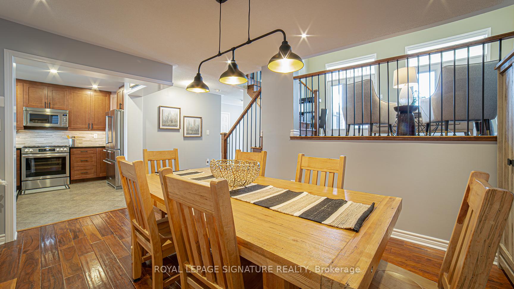 Photo 11 of 1861 Parkhurst Crescent, Pickering, Duffin Heights — HOMEH