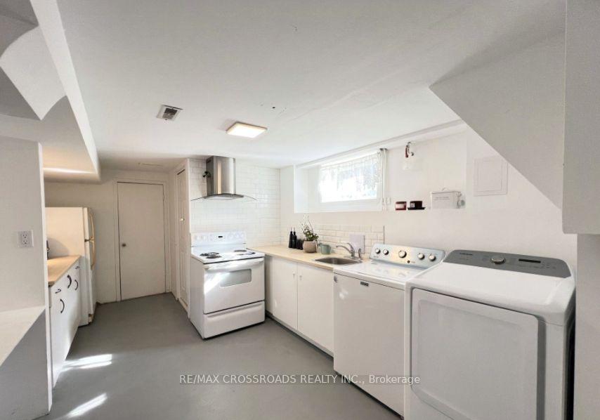 Photo 7 of Unit Bsmt, 636 Shakespeare Avenue, Oshawa, Donevan — HOMEH