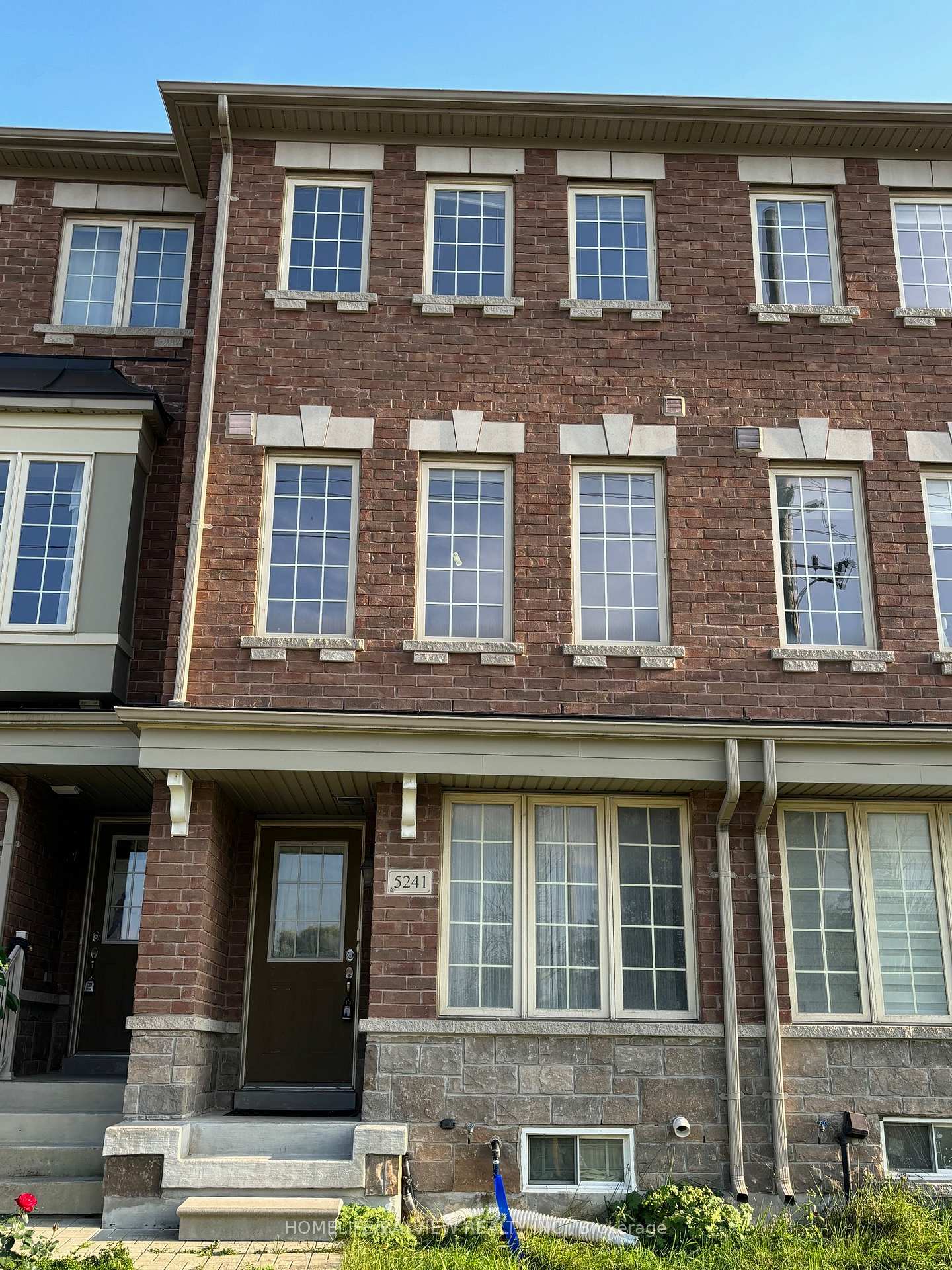 Front of 5241 Major Mackenzie Drive E
