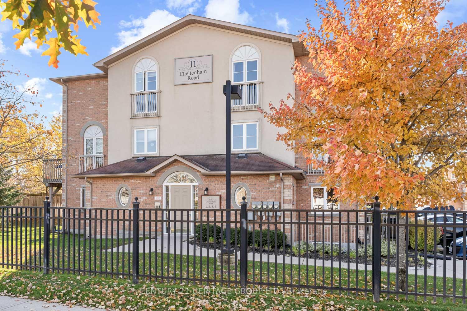 Photo 1 of Unit 2, 11 Cheltenham Road, Barrie, Georgian Drive — HOMEH