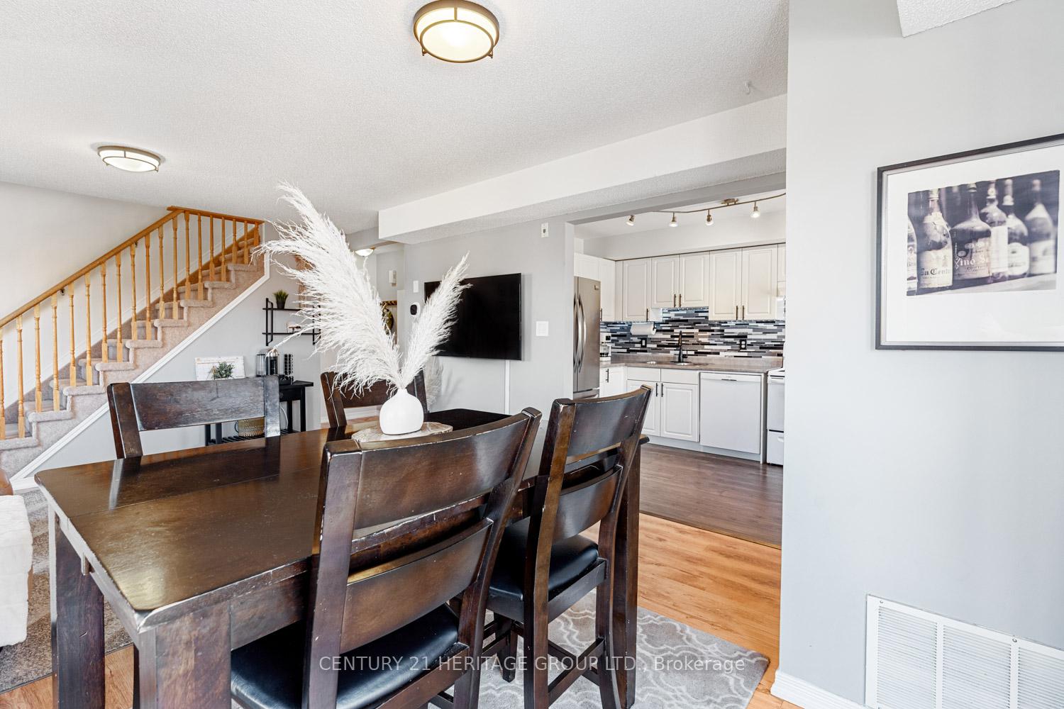 Photo 13 of Unit 2, 11 Cheltenham Road, Barrie, Georgian Drive — HOMEH