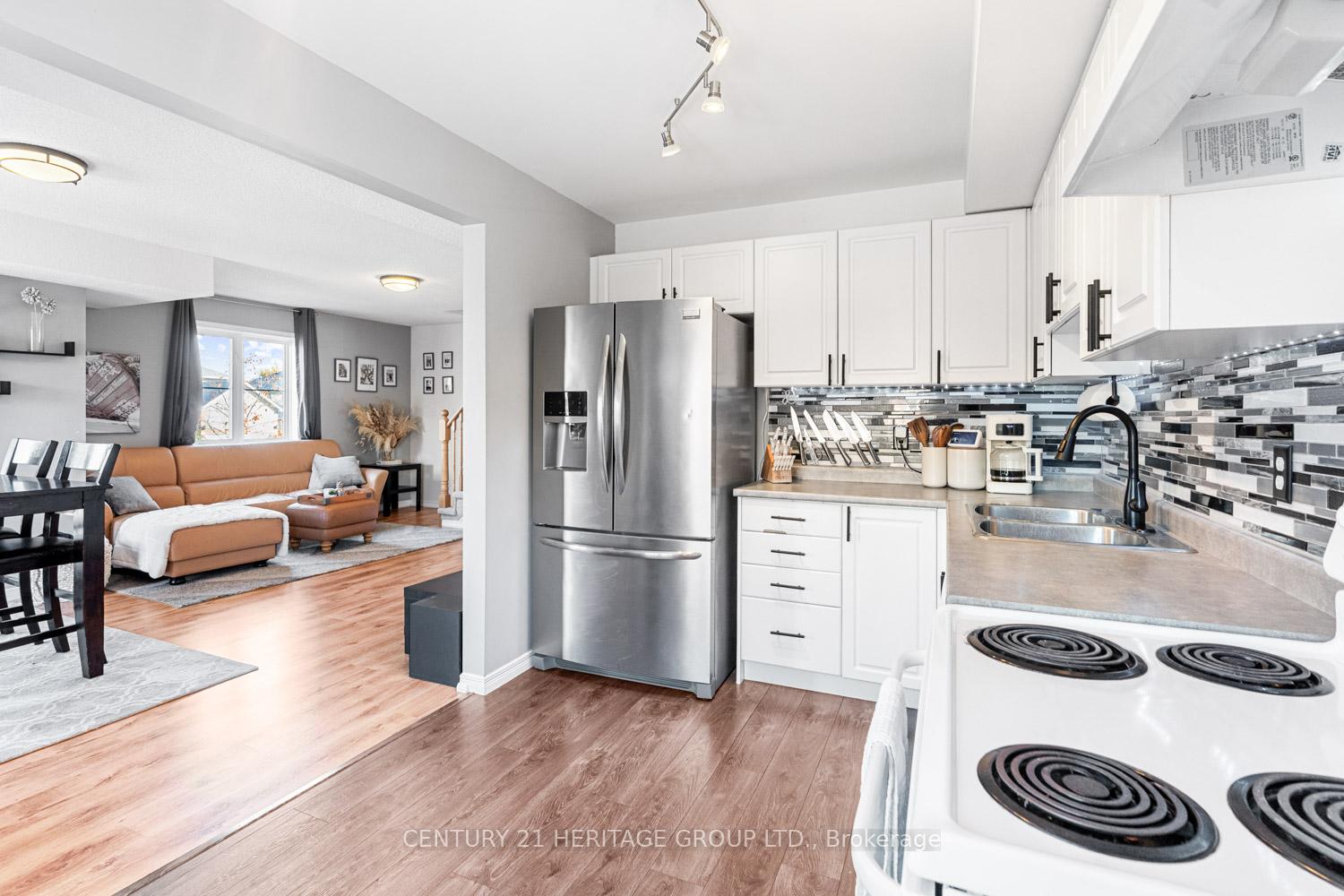 Photo 18 of Unit 2, 11 Cheltenham Road, Barrie, Georgian Drive — HOMEH