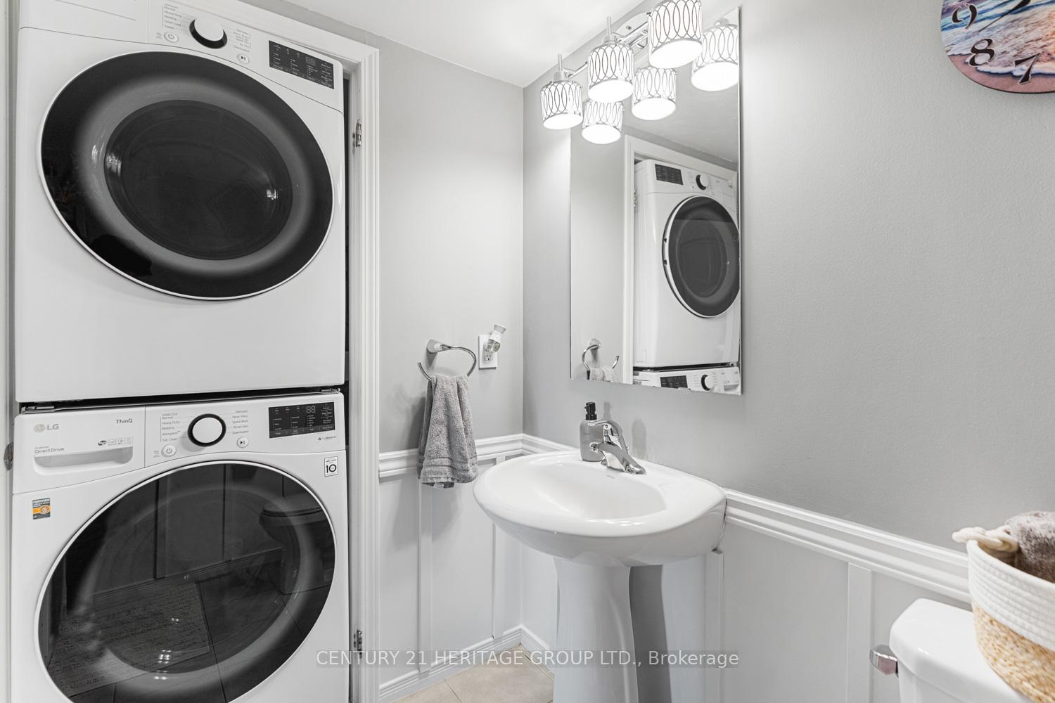 Photo 11 of Unit 2, 11 Cheltenham Road, Barrie, Georgian Drive — HOMEH