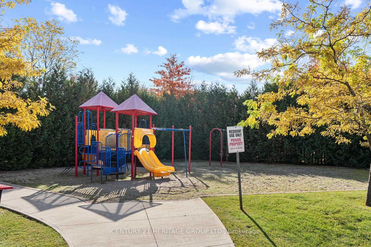 Photo 23 of Unit 2, 11 Cheltenham Road, Barrie, Georgian Drive — HOMEH