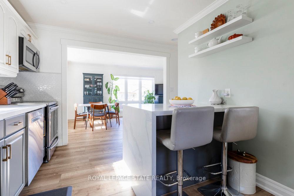 Photo 12 of 44 Kemp Drive, Hamilton, Dundas — HOMEH