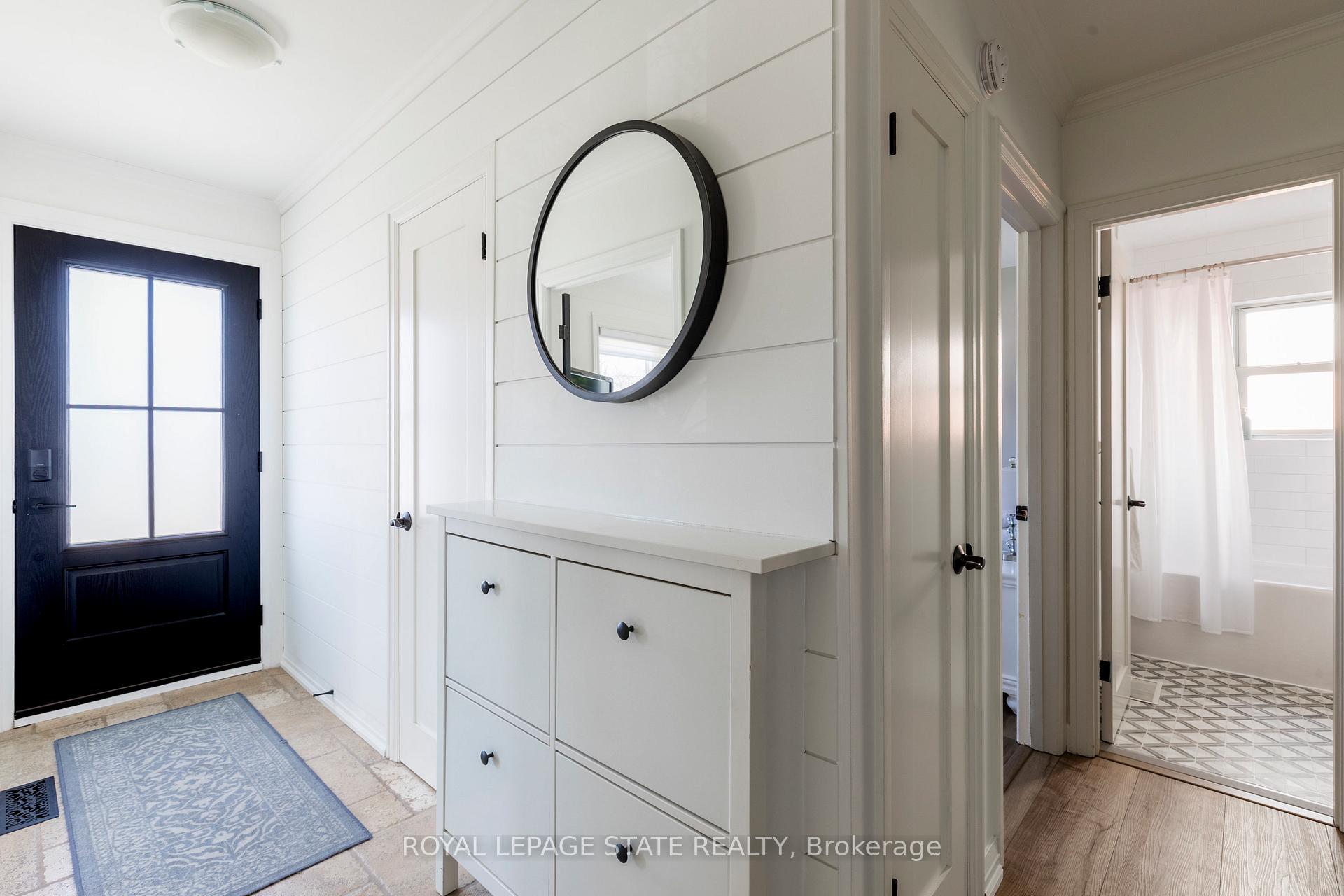 Photo 19 of 44 Kemp Drive, Hamilton, Dundas — HOMEH