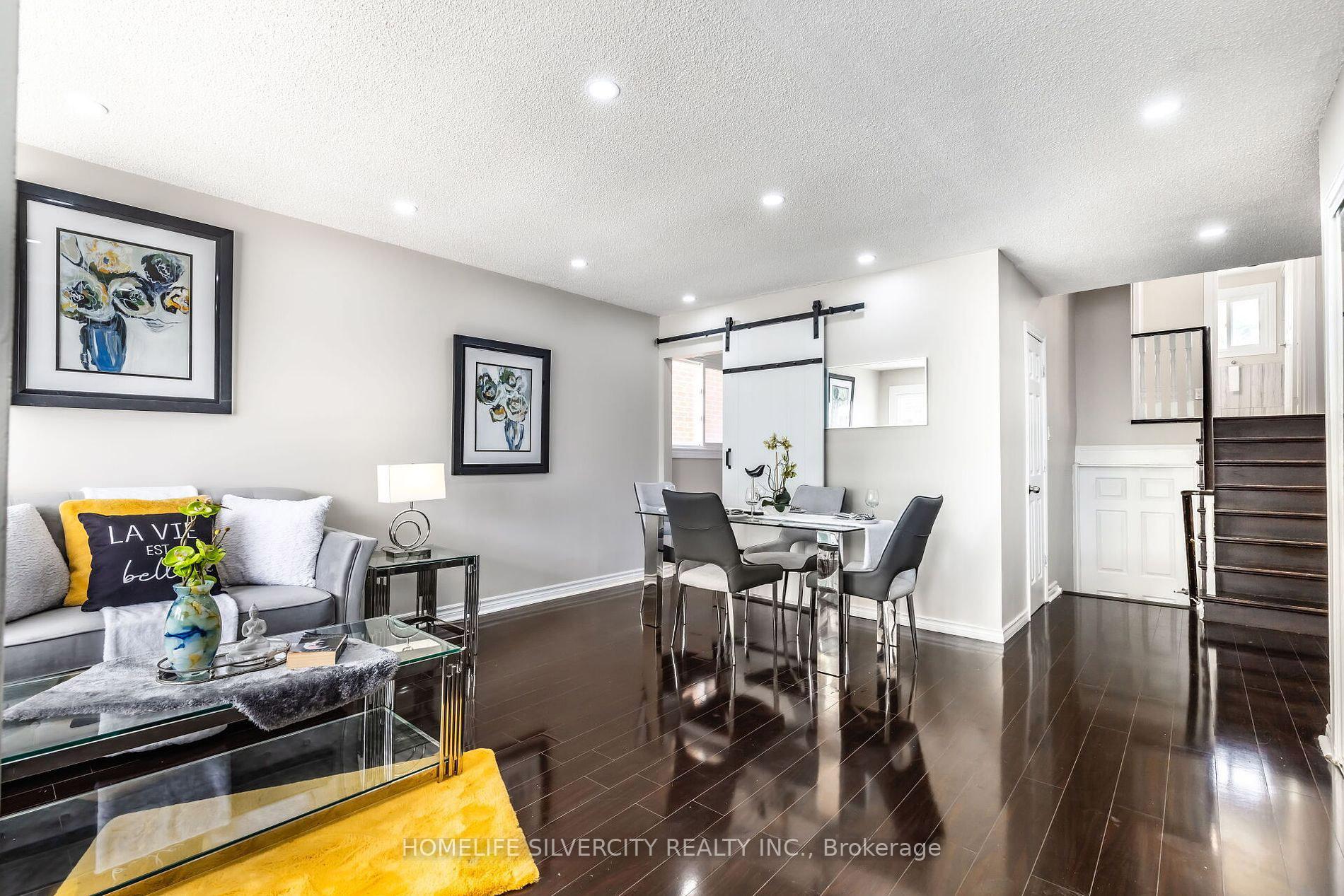 Photo 7 of 60 Braidwood Lake Road, Brampton, Heart Lake West — HOMEH