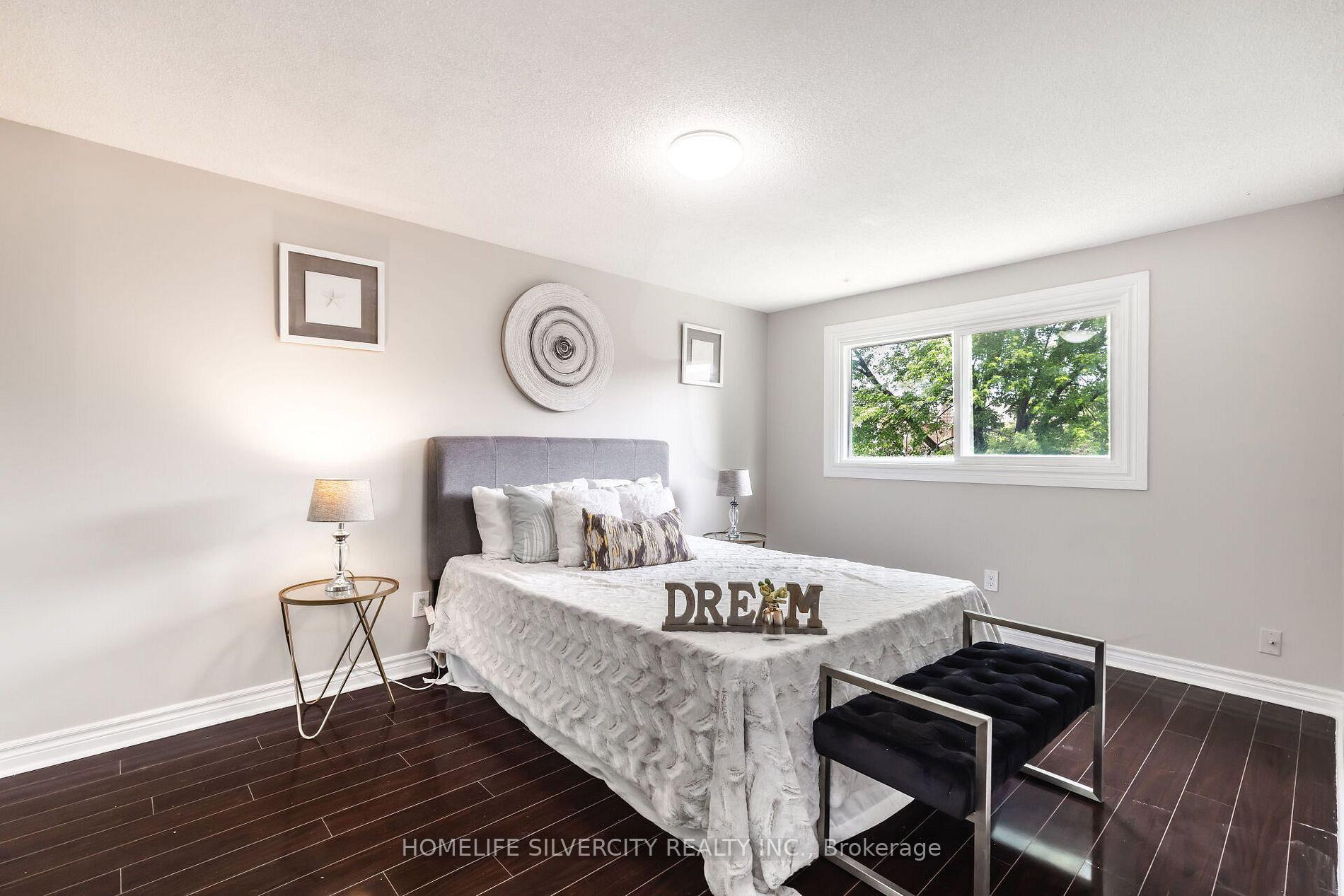 Photo 23 of 60 Braidwood Lake Road, Brampton, Heart Lake West — HOMEH