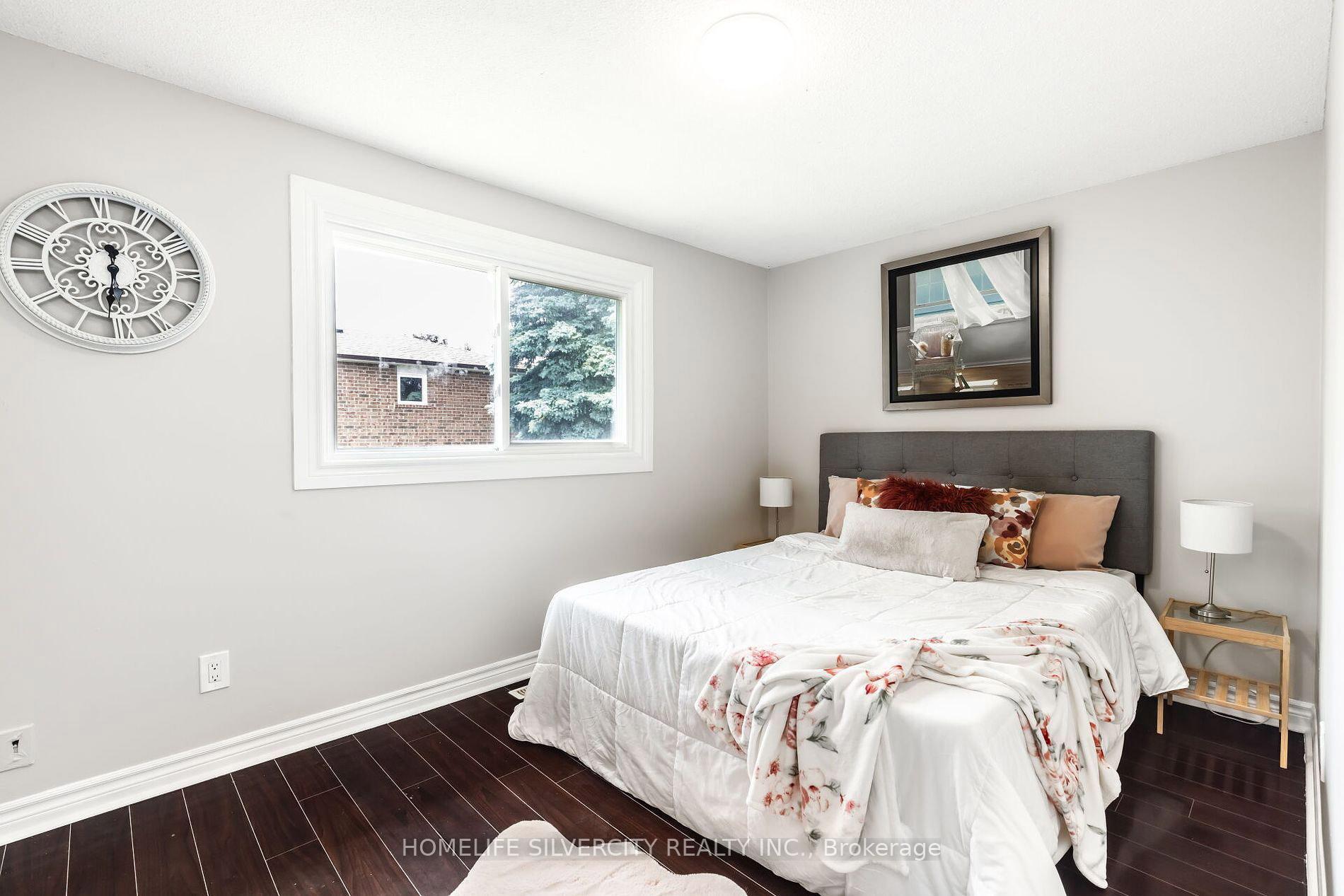Photo 19 of 60 Braidwood Lake Road, Brampton, Heart Lake West — HOMEH