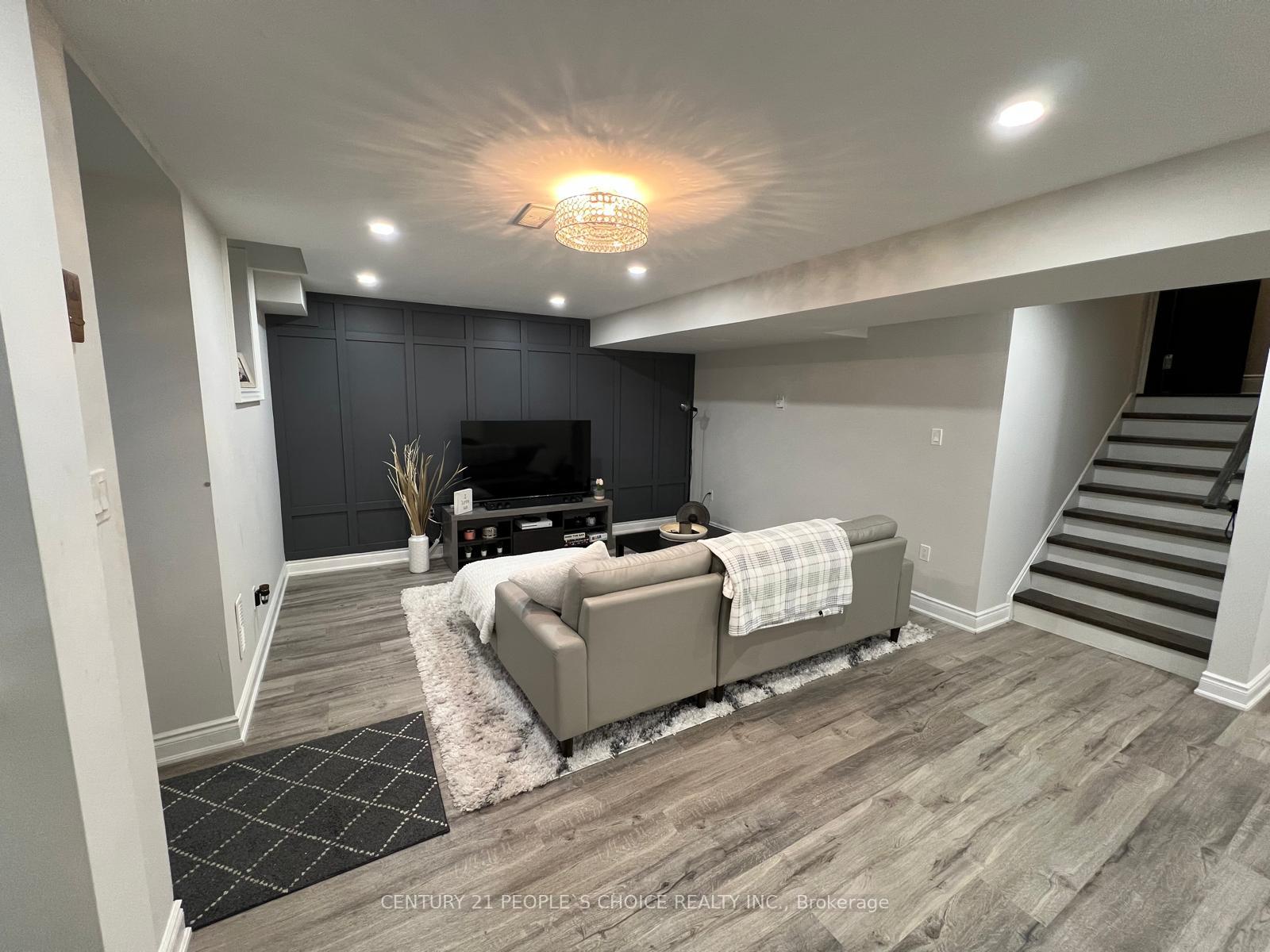 Photo 19 of 22 Elderslie Crescent, Vaughan, Kleinburg — HOMEH