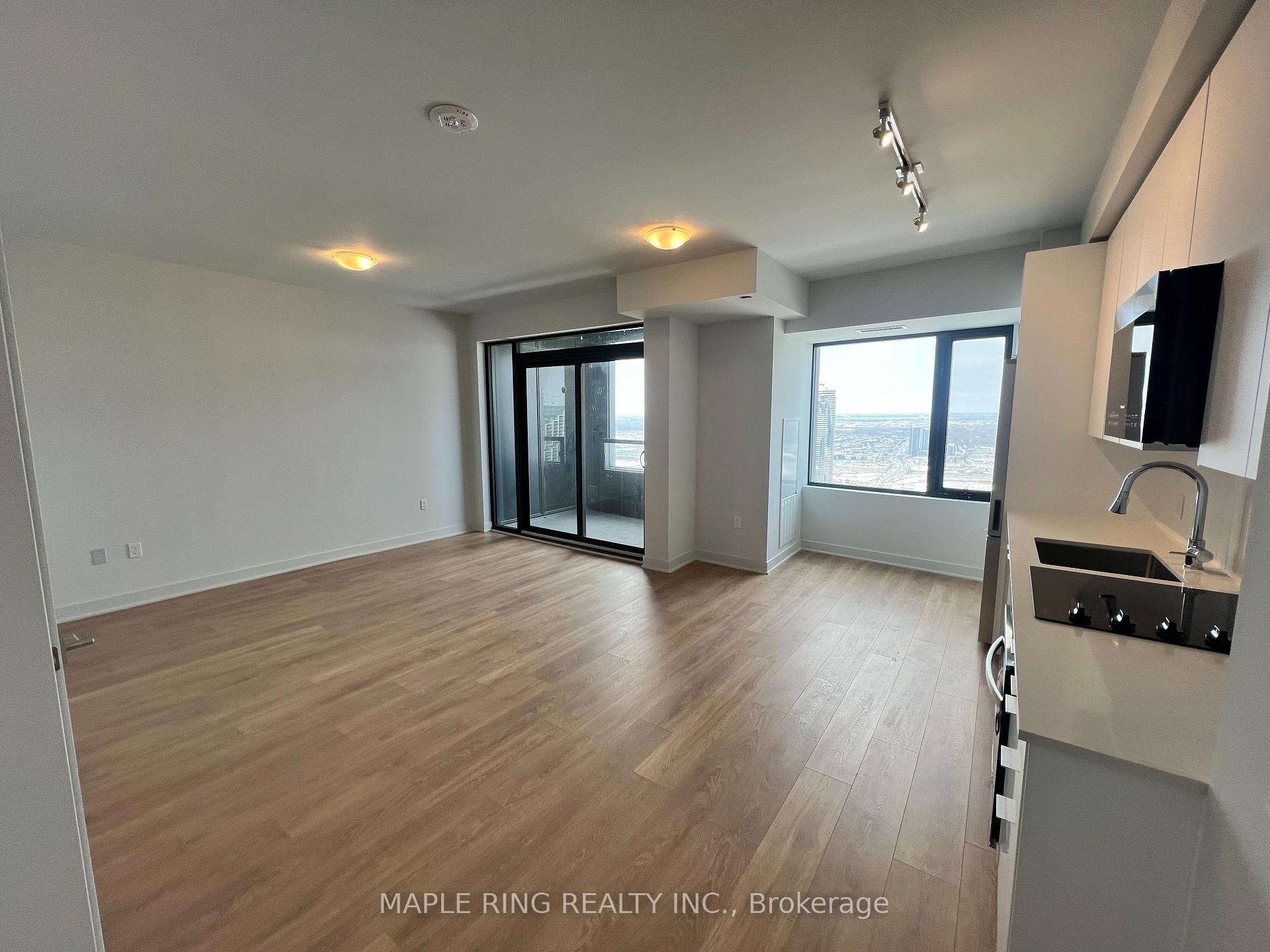 Photo 1 of Unit 4805, 2920 Highway 7 Road, Vaughan, Concord — HOMEH