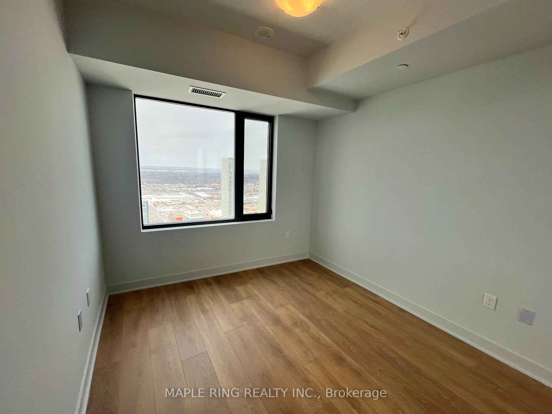 Photo 6 of Unit 4805, 2920 Highway 7 Road, Vaughan, Concord — HOMEH