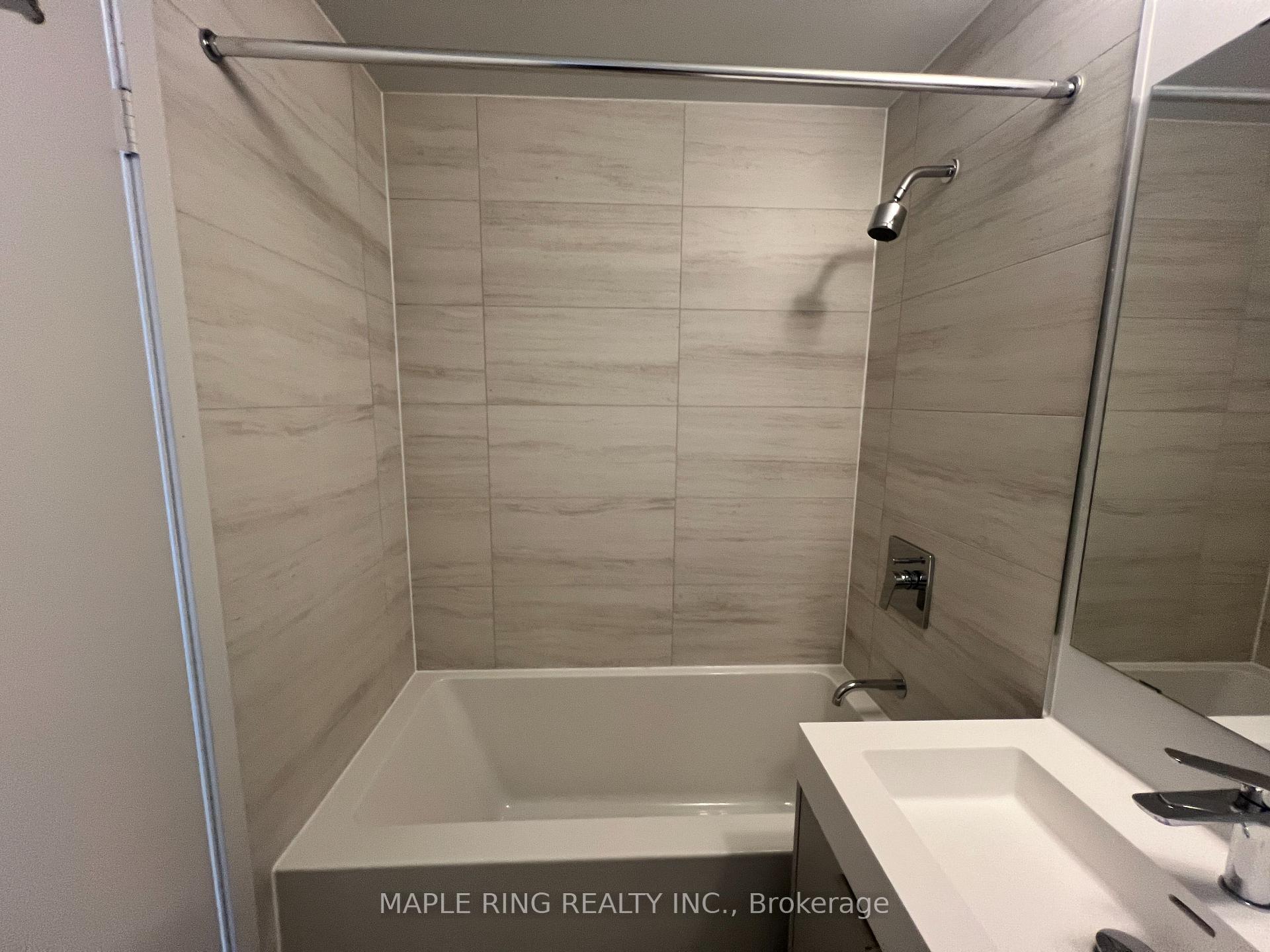 Photo 7 of Unit 4805, 2920 Highway 7 Road, Vaughan, Concord — HOMEH