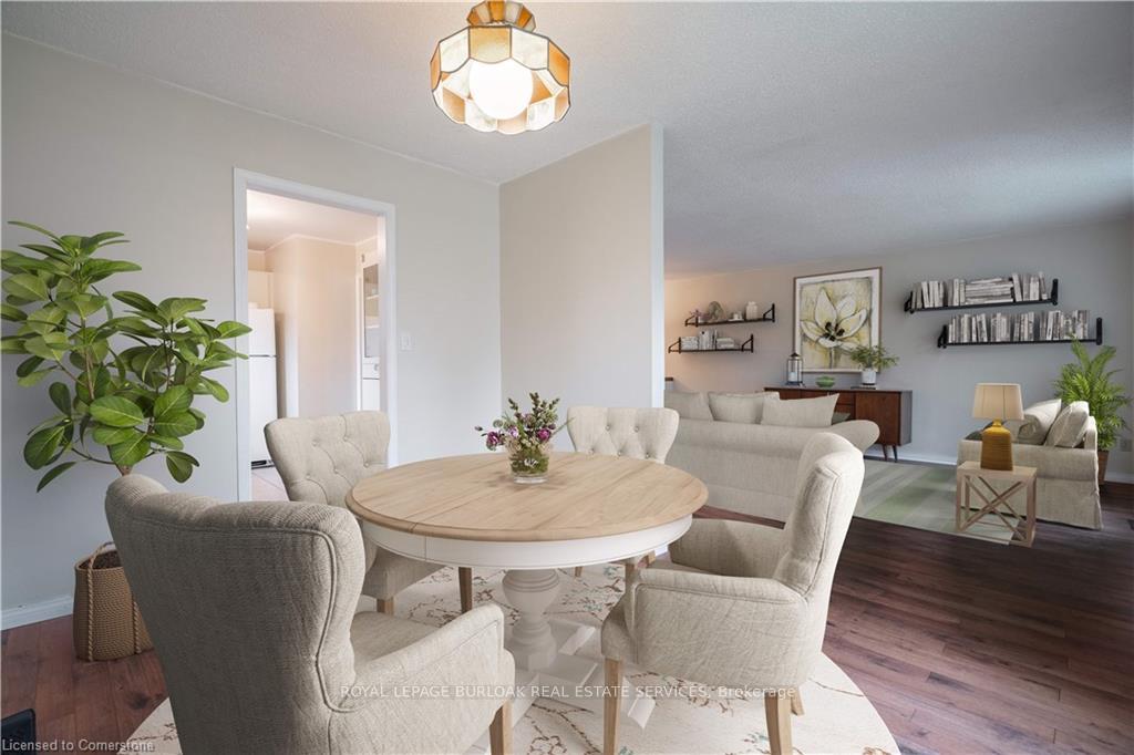 Photo 6 of 294 Parkside Drive, Hamilton, Waterdown — HOMEH