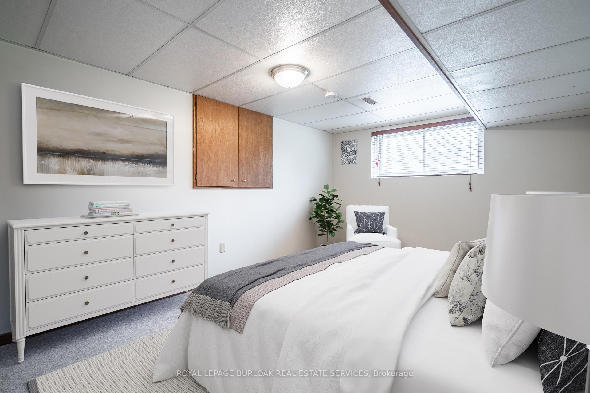 Photo 17 of 294 Parkside Drive, Hamilton, Waterdown — HOMEH