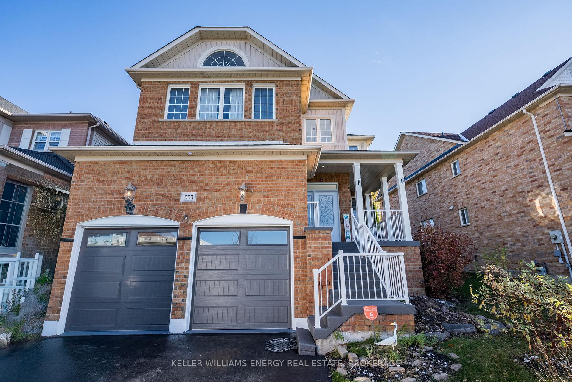 Front of 1533 Clearbrook Drive