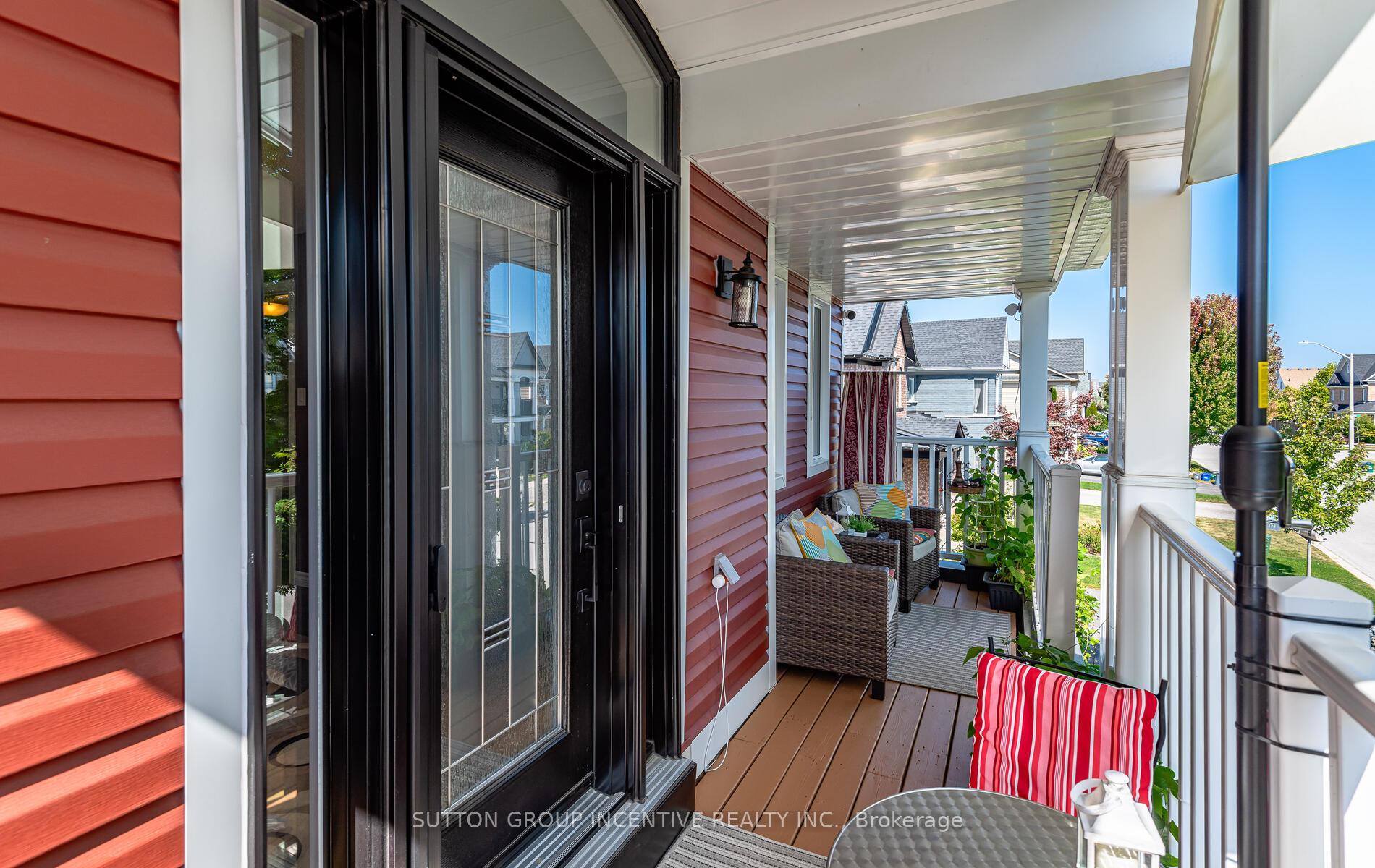 Photo 32 of 10 Saxon Road, Barrie, Innis-Shore — HOMEH