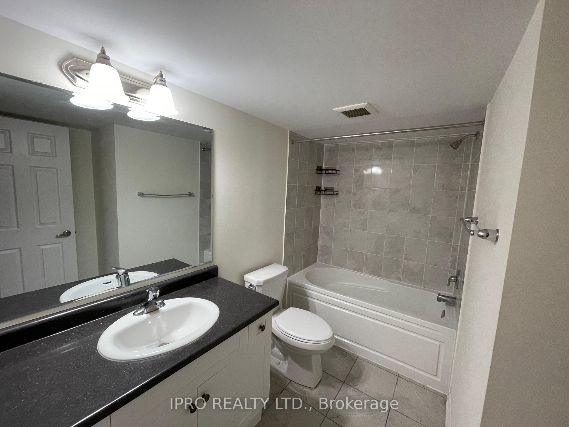 Photo 5 of Unit 4, 230 Lagerfeld Drive, Brampton, Northwest Brampton — HOMEH