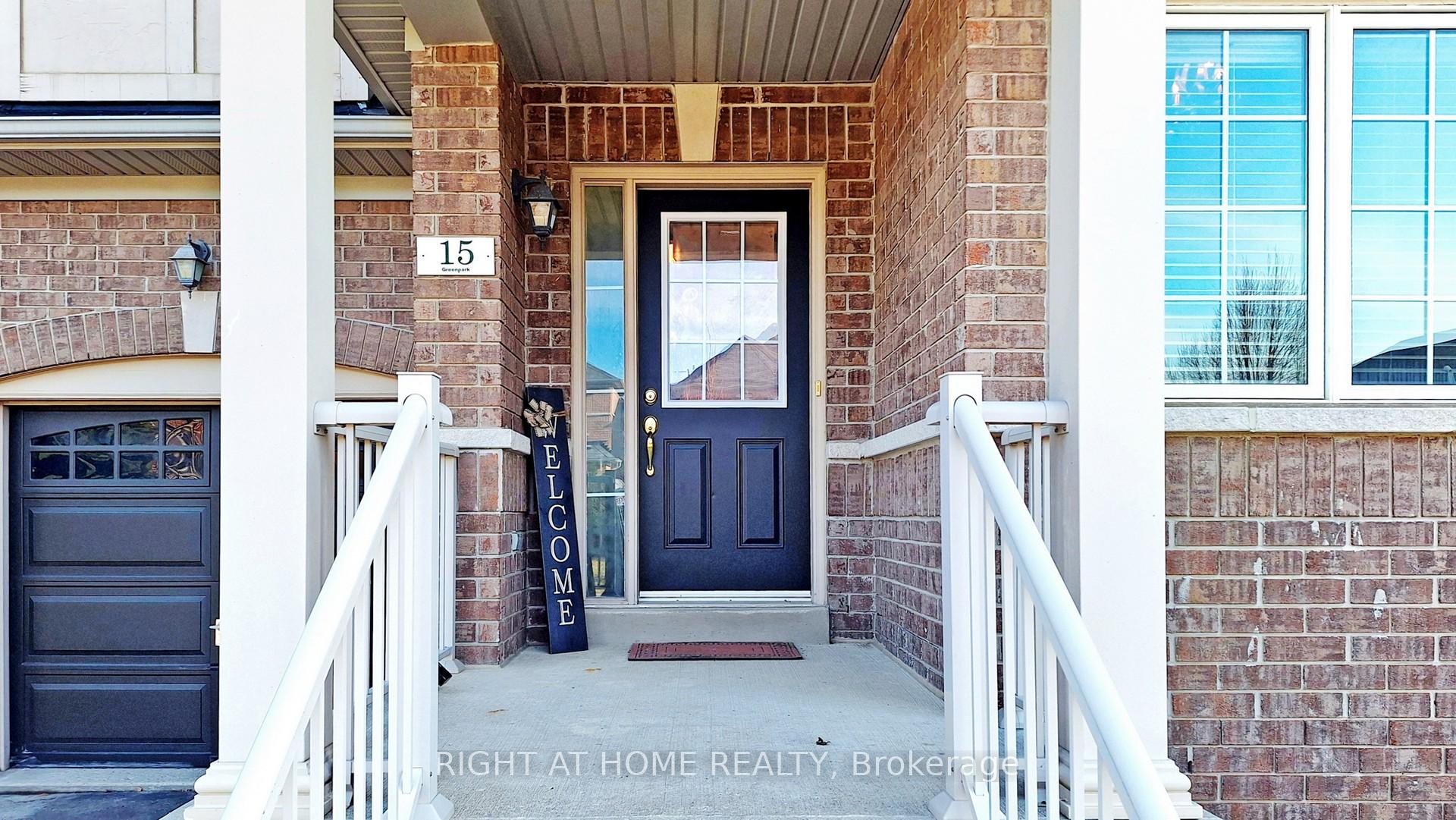 Photo 2 of 15 Wallwark Street, Aurora, Bayview Northeast — HOMEH
