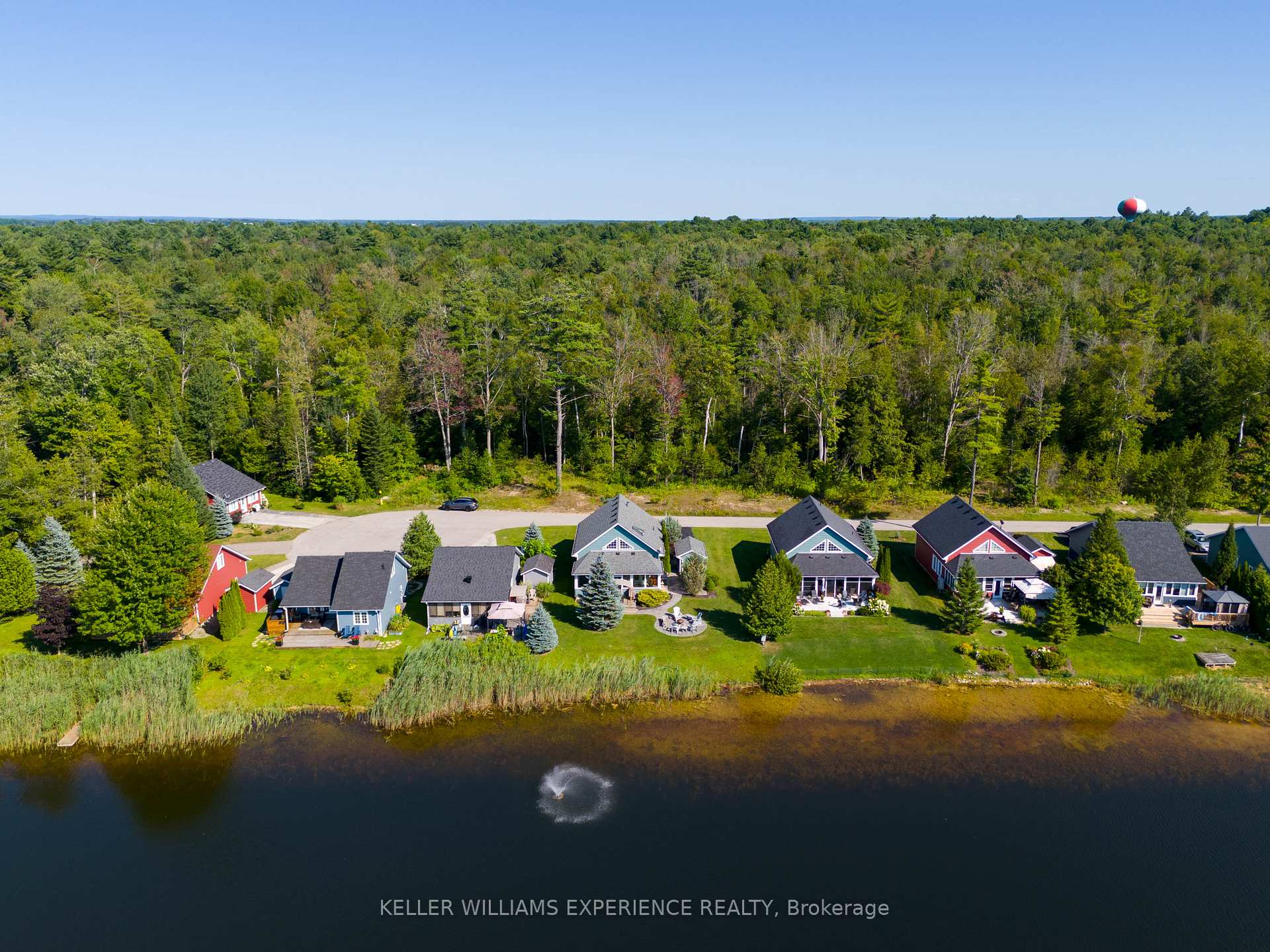 Photo 33 of 26 Algonquin Trail, Wasaga Beach — HOMEH