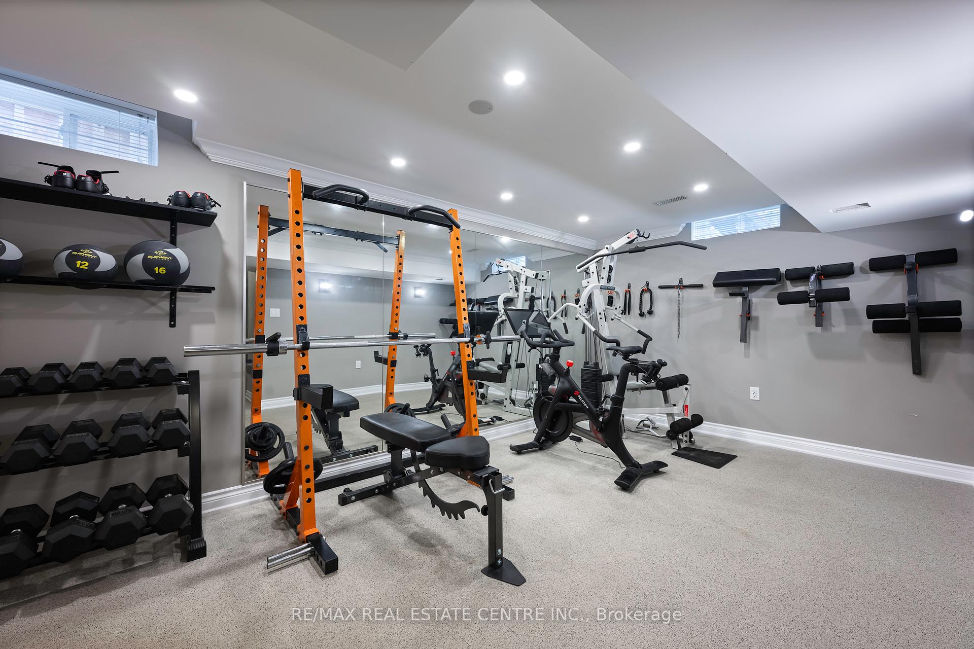 Photo 34 of 101 Kenpark Avenue, Brampton, Snelgrove — HOMEH