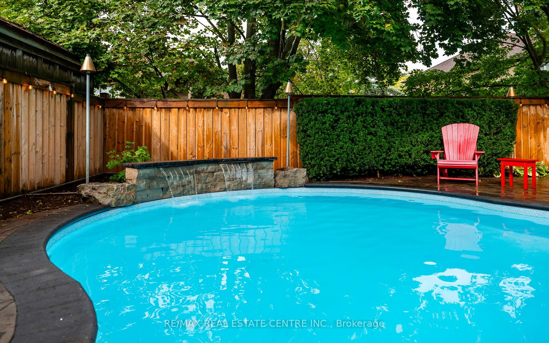 Photo 33 of 101 Kenpark Avenue, Brampton, Snelgrove — HOMEH
