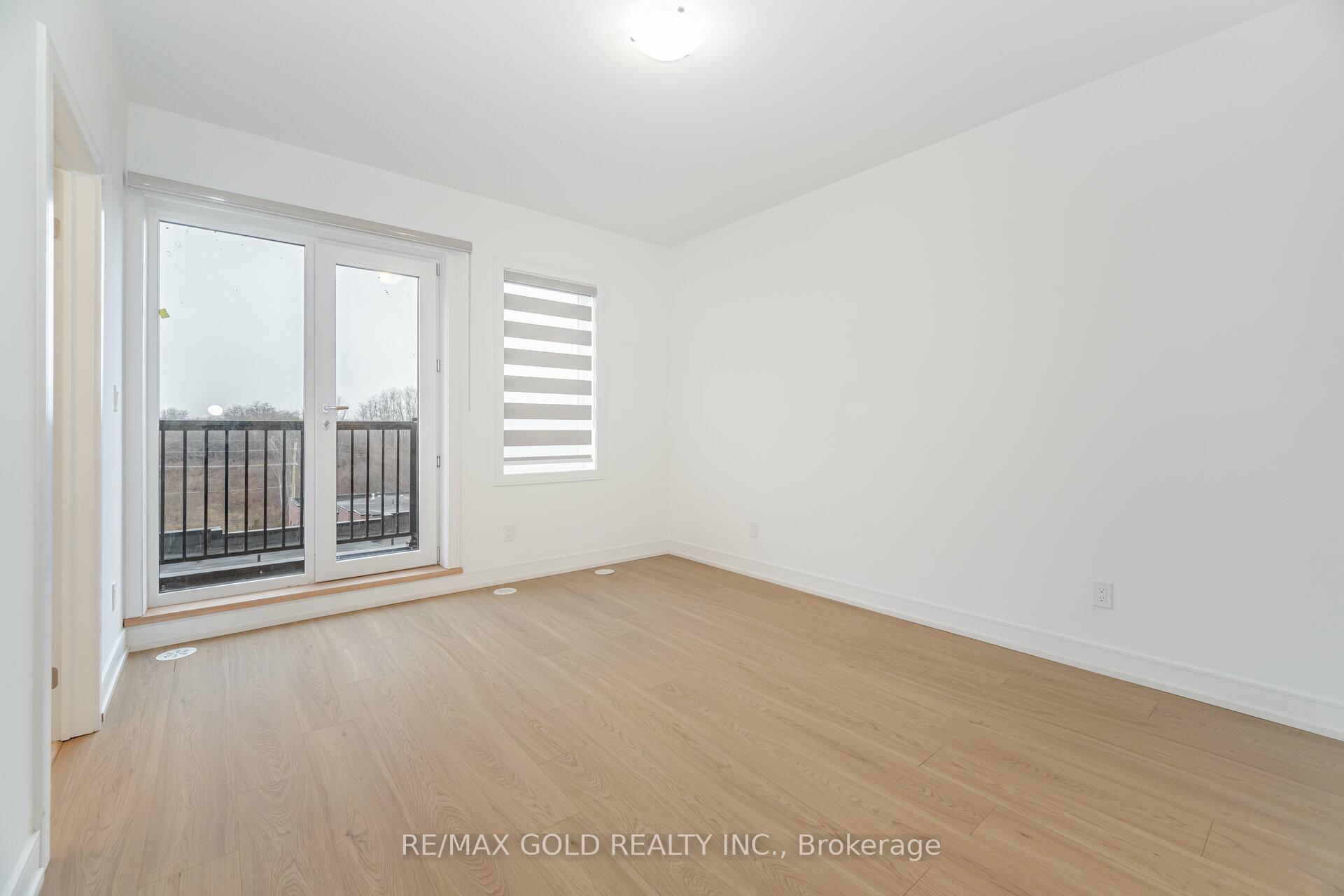 Photo 15 of Unit 33, 49 Desiree Place, Caledon, Bolton East — HOMEH