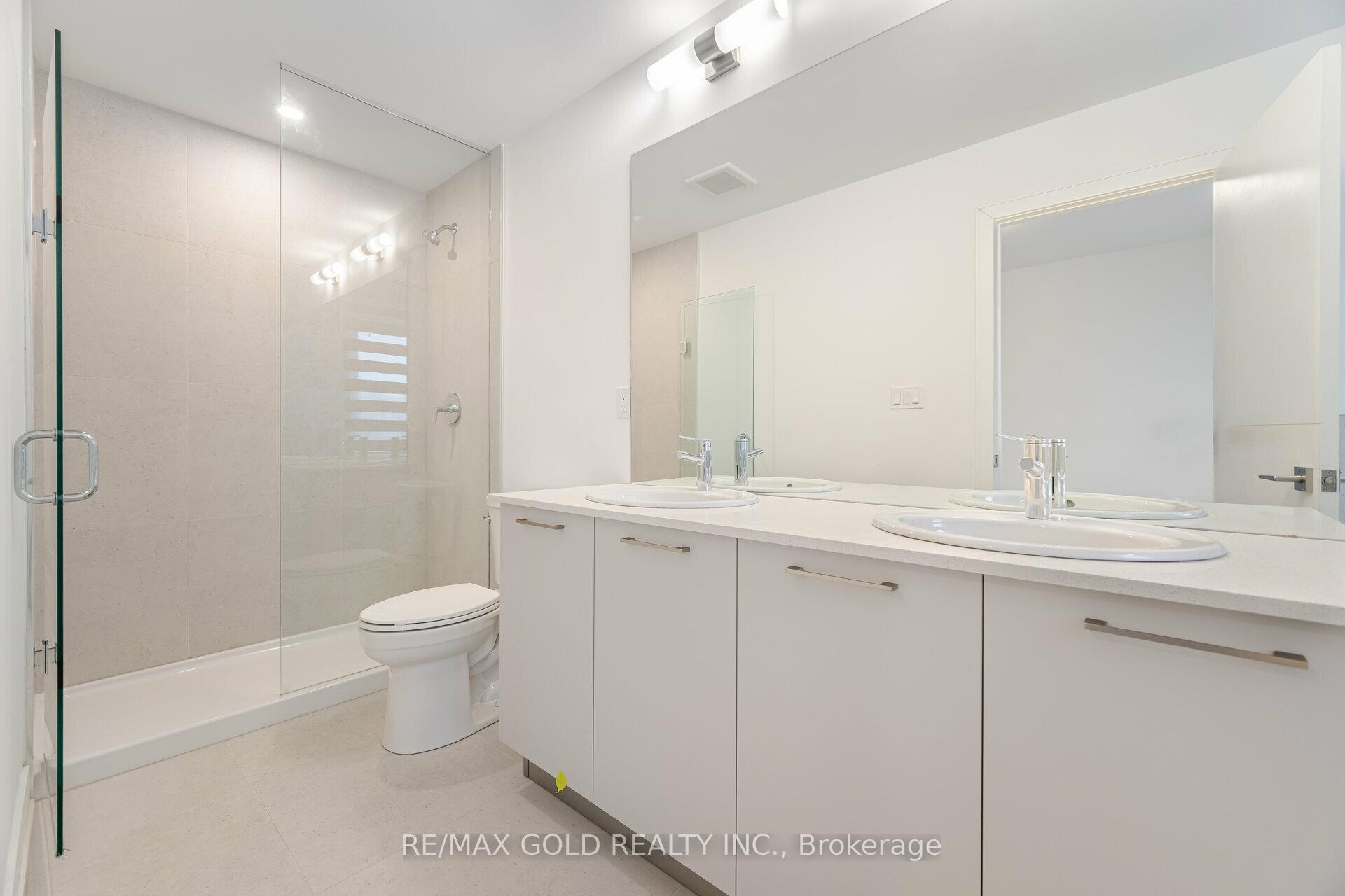Photo 12 of Unit 33, 49 Desiree Place, Caledon, Bolton East — HOMEH