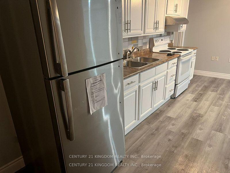 Photo 6 of Unit Bsmt, 458 Summerpark Crescent, Pickering, Amberlea — HOMEH