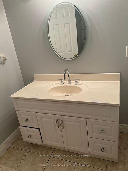 Photo 9 of Unit Bsmt, 458 Summerpark Crescent, Pickering, Amberlea — HOMEH