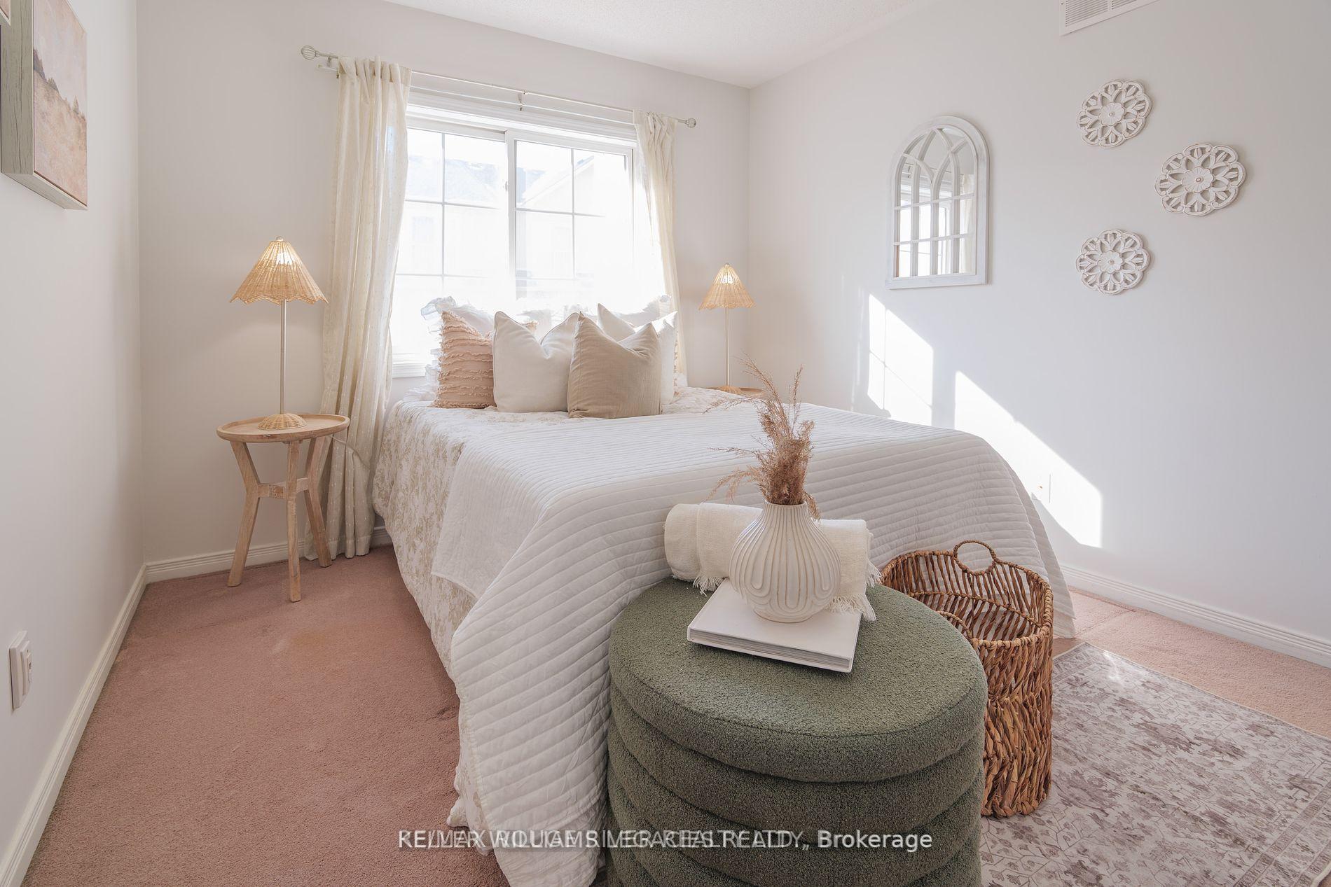 Photo 2 of 1775 Valley Farm Road, Pickering, Town Centre — HOMEH