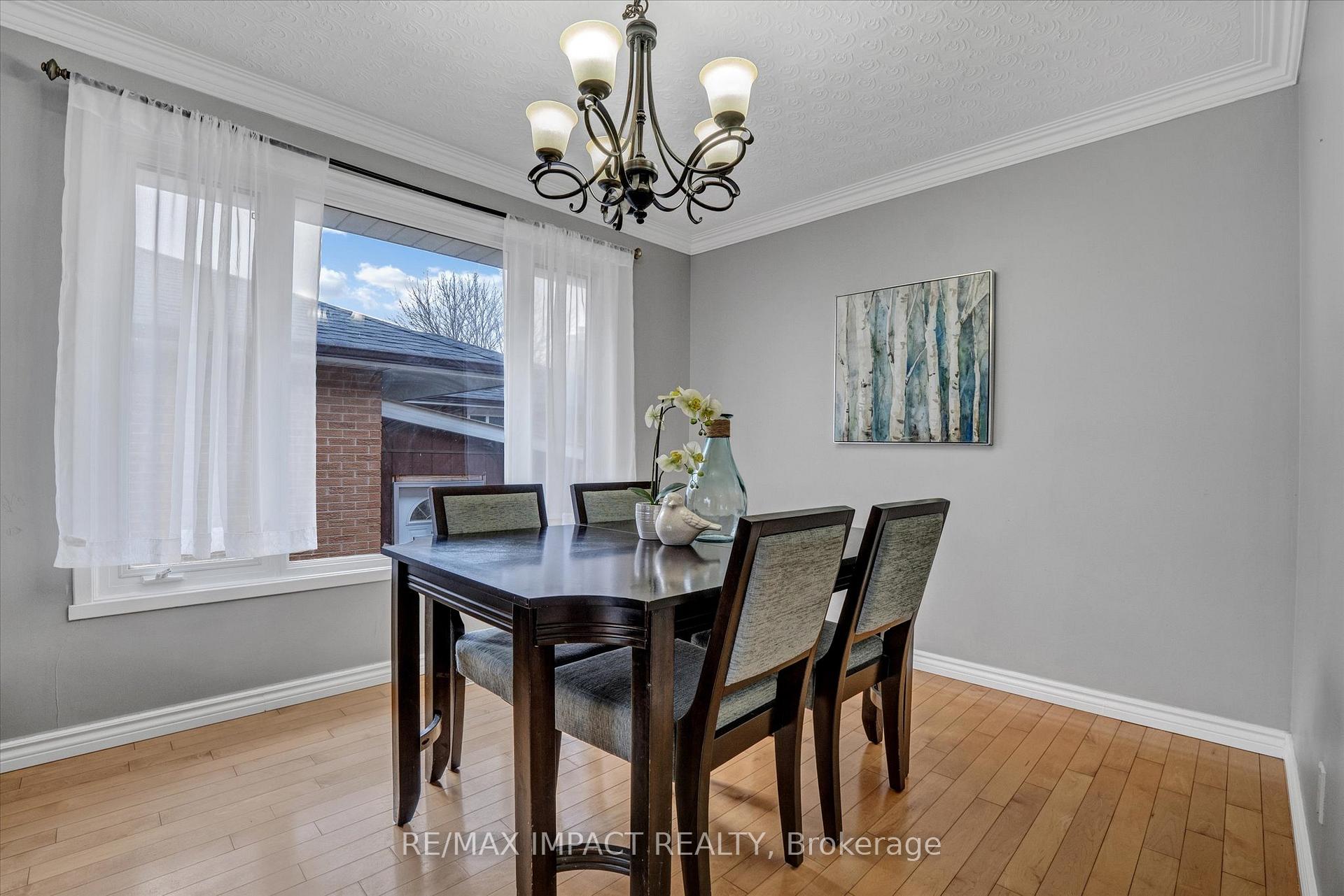 Photo 33 of 348 Ridgeway Avenue, Oshawa, McLaughlin — HOMEH