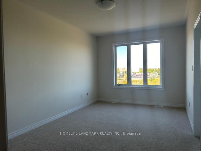 Photo 10 of 130 Mumbai Drive, Markham, Middlefield — HOMEH