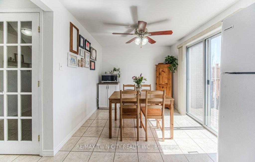 Photo 8 of 319 Benesfort Crescent, Kitchener — HOMEH