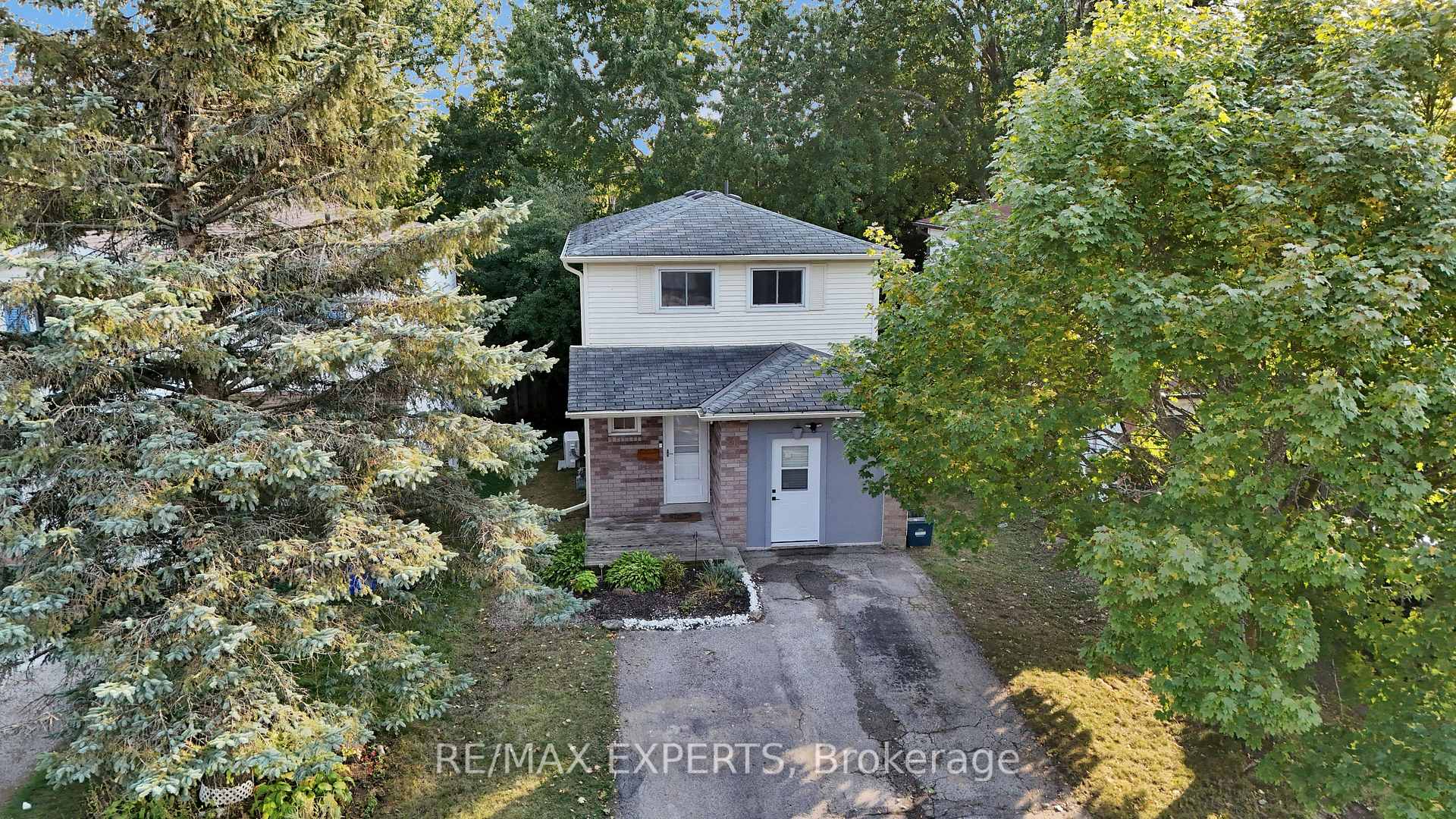 Photo 1 of 79 Corbett Drive, Barrie, Grove East — HOMEH
