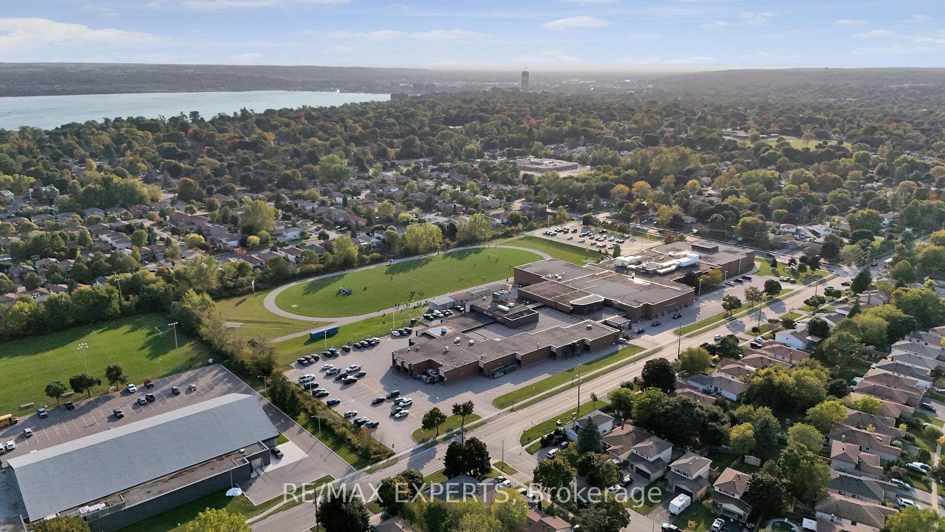 Photo 27 of 79 Corbett Drive, Barrie, Grove East — HOMEH