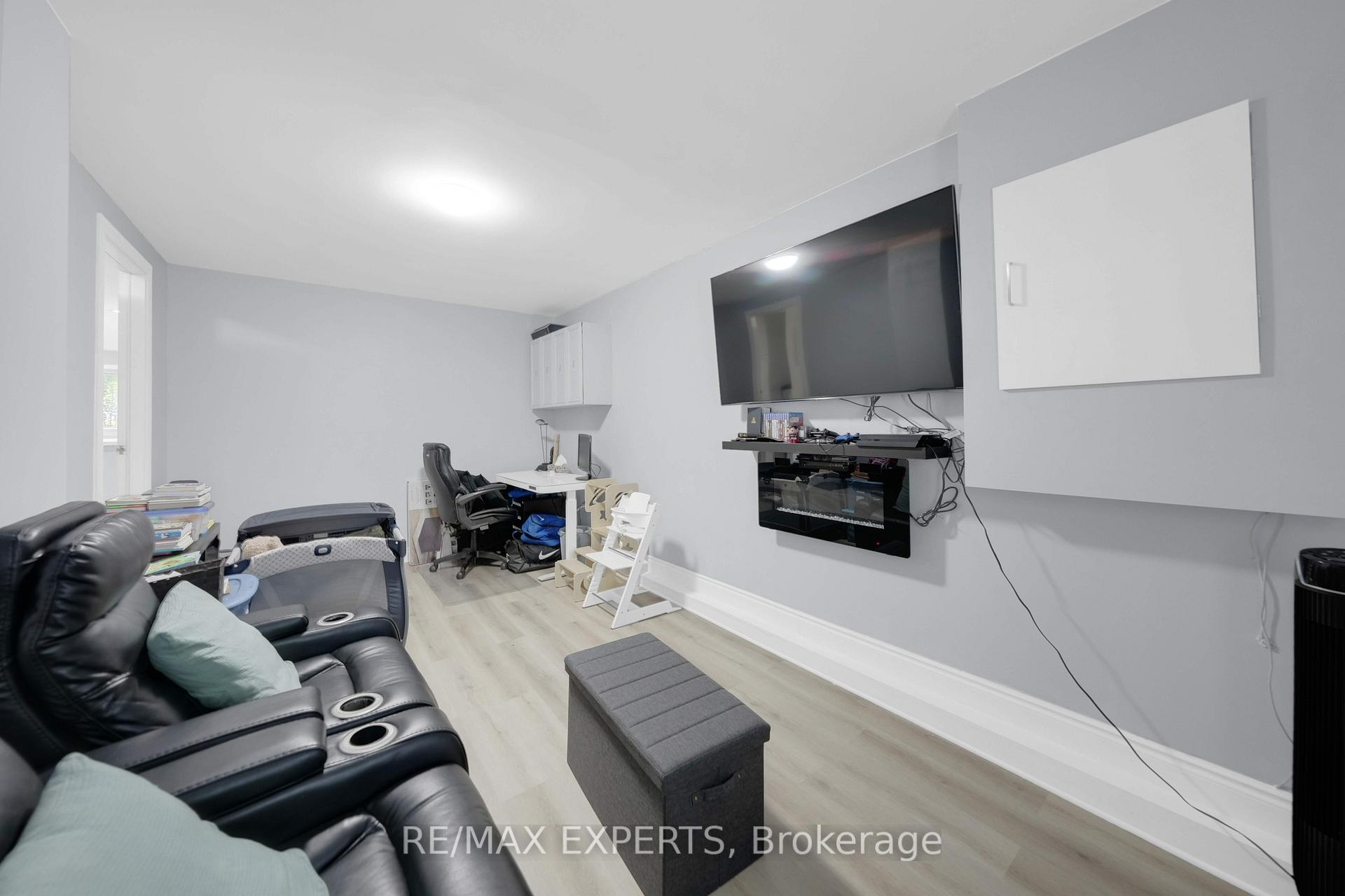 Photo 19 of 79 Corbett Drive, Barrie, Grove East — HOMEH