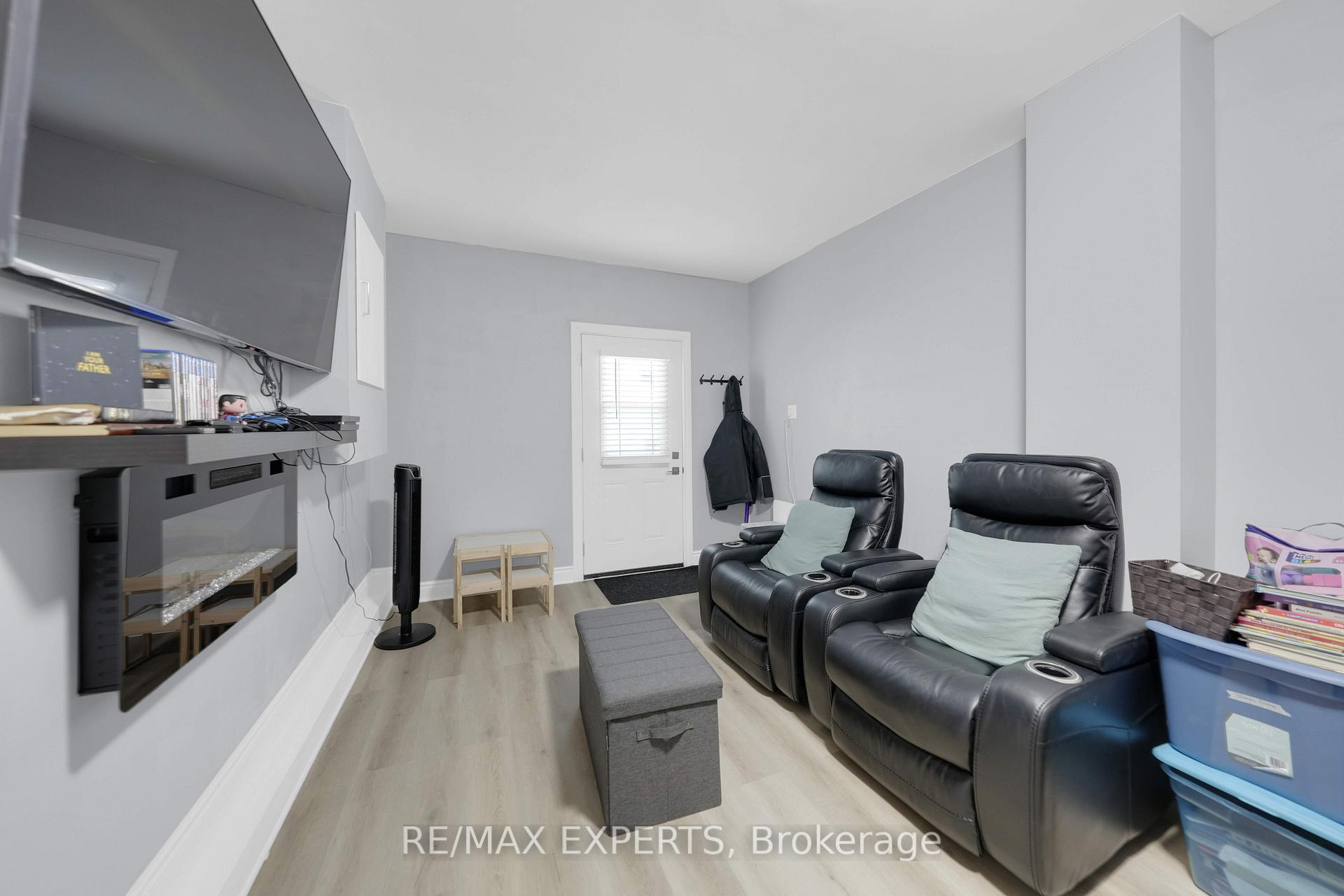 Photo 25 of 79 Corbett Drive, Barrie, Grove East — HOMEH