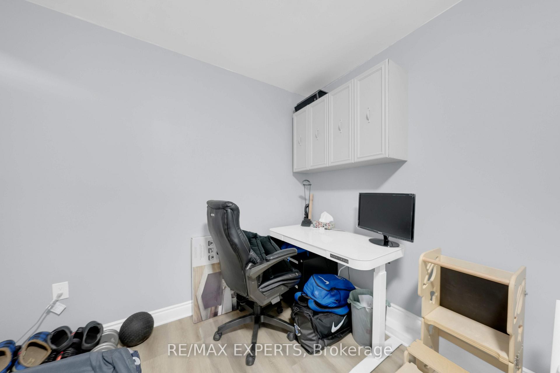 Photo 32 of 79 Corbett Drive, Barrie, Grove East — HOMEH