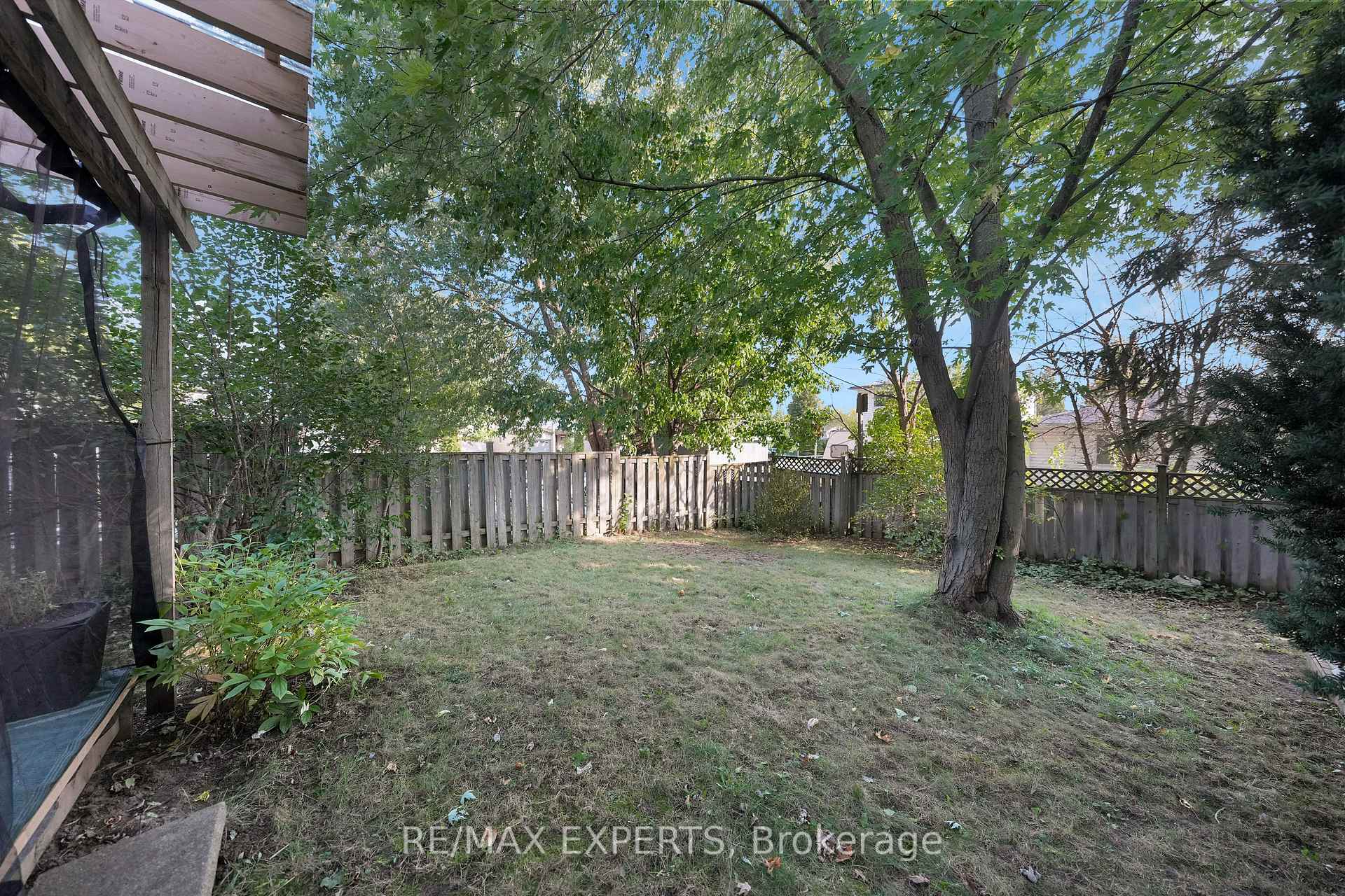 Photo 36 of 79 Corbett Drive, Barrie, Grove East — HOMEH