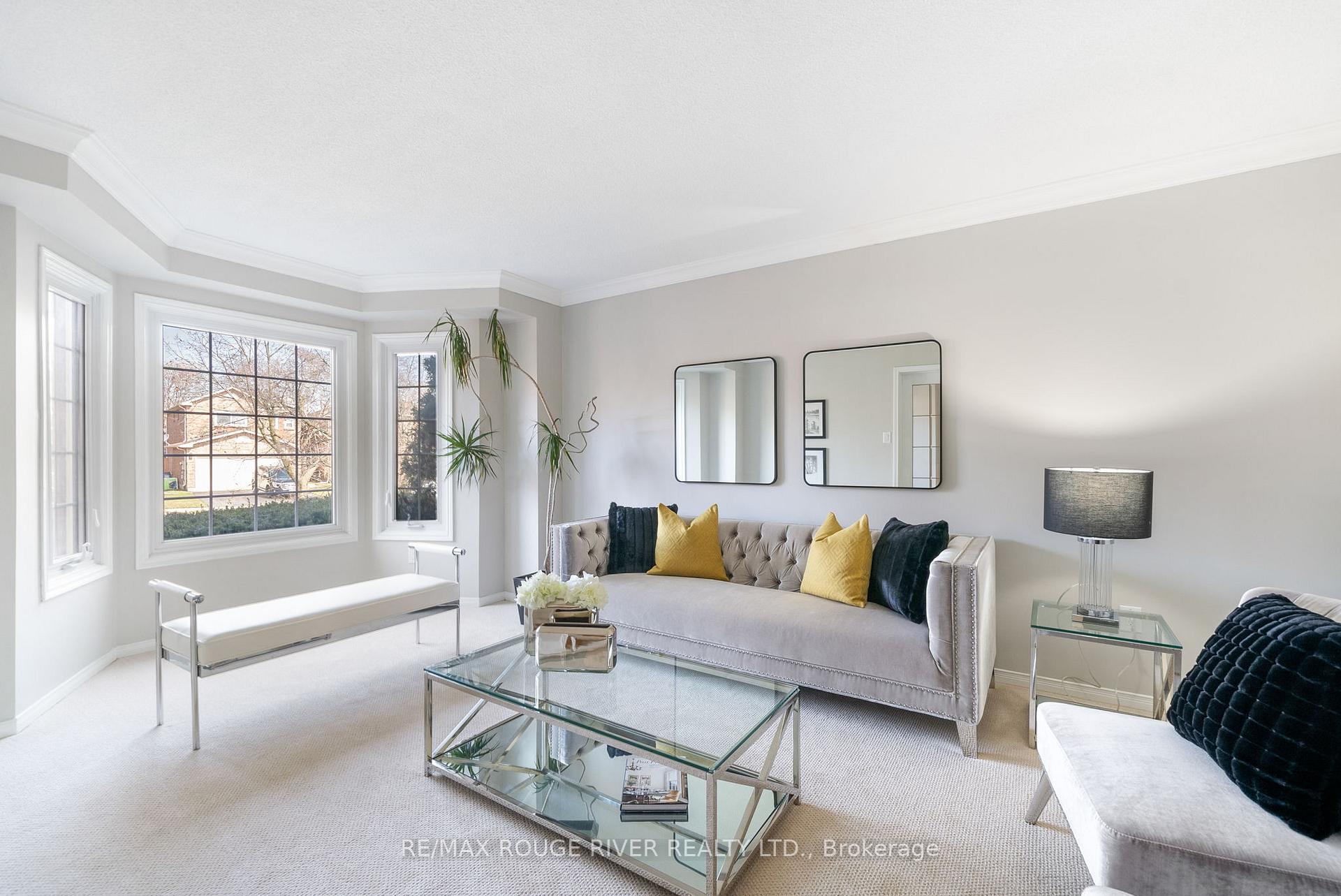Photo 3 of 759 Aspen Road, Pickering, Amberlea — HOMEH