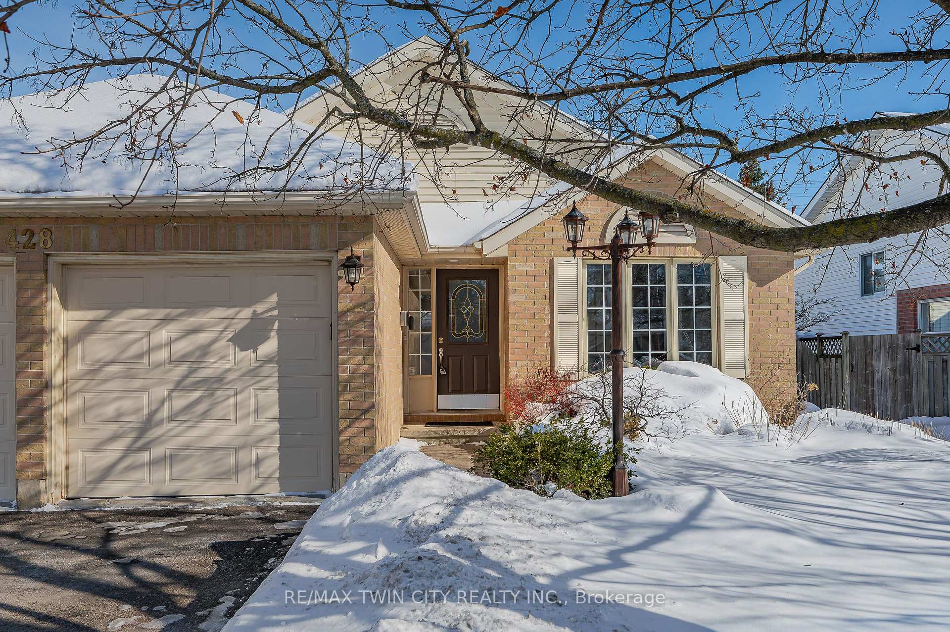 Photo 13 of 428 Timbercroft Crescent, Waterloo, Laurelwood — HOMEH