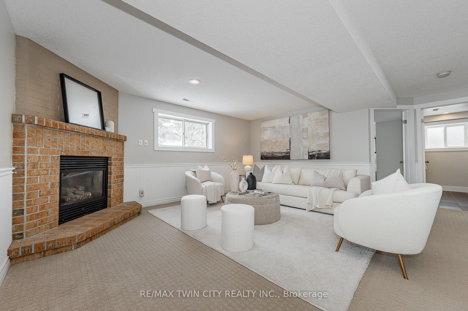 Photo 30 of 428 Timbercroft Crescent, Waterloo, Laurelwood — HOMEH
