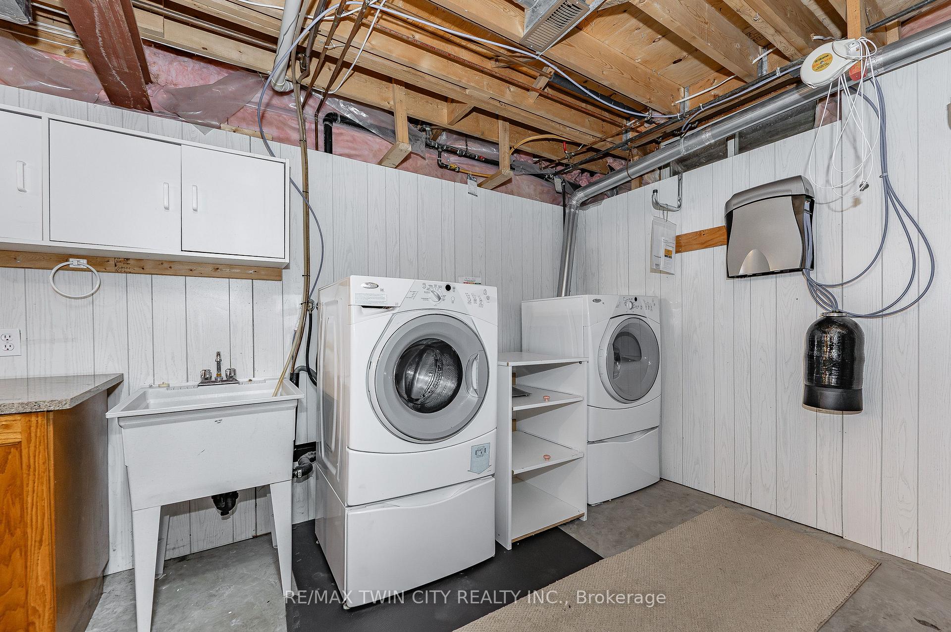 Photo 24 of 428 Timbercroft Crescent, Waterloo, Laurelwood — HOMEH